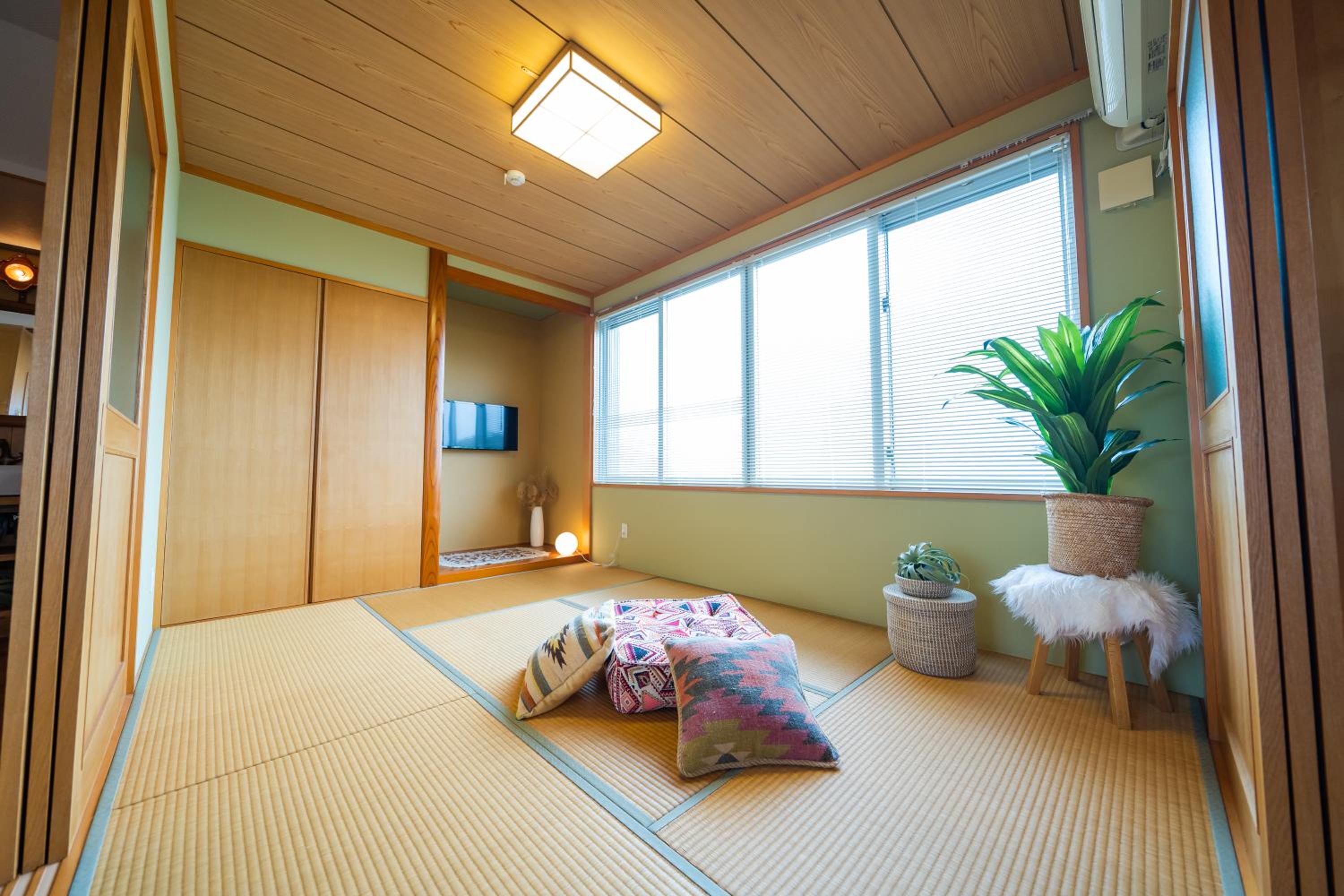 Four-Bedroom House - Photo 41