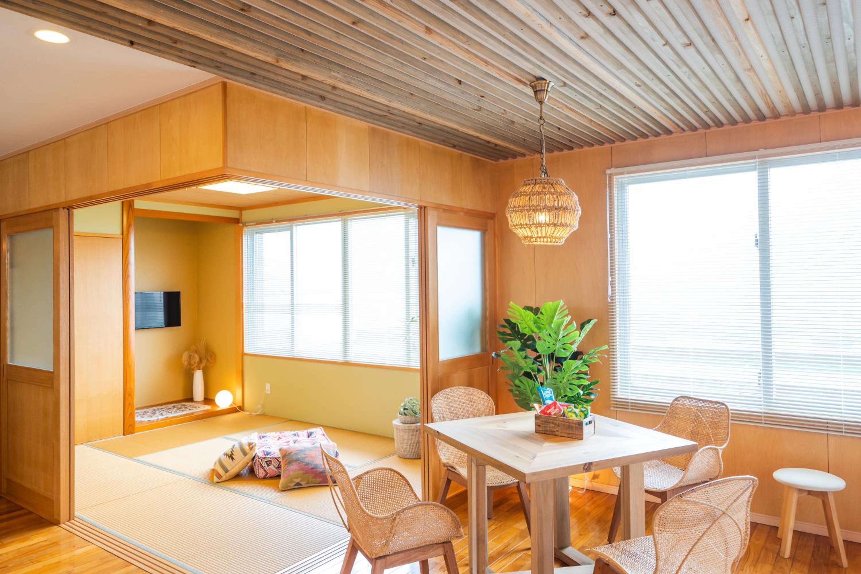 Four-Bedroom House - Photo 38