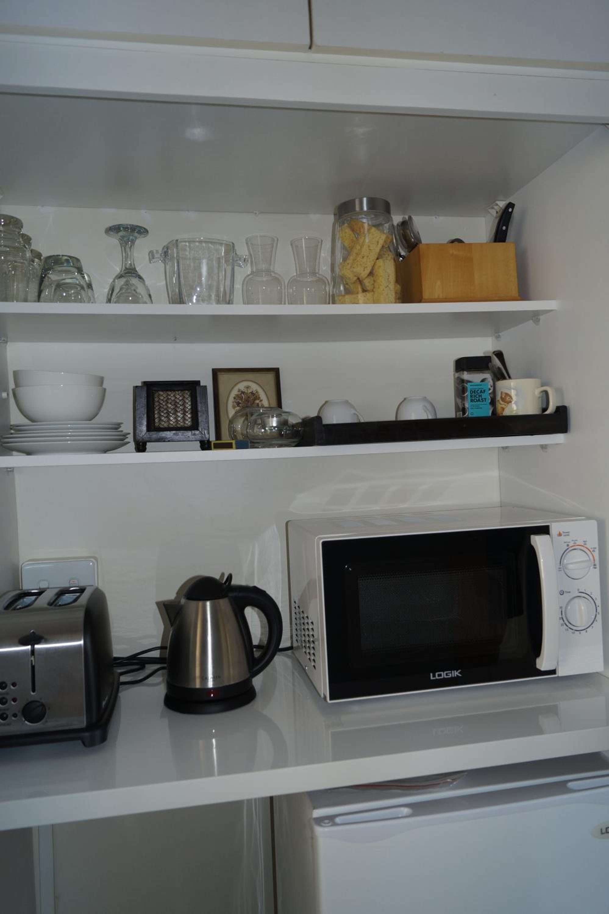 Two-Bedroom Apartment - Photo 5