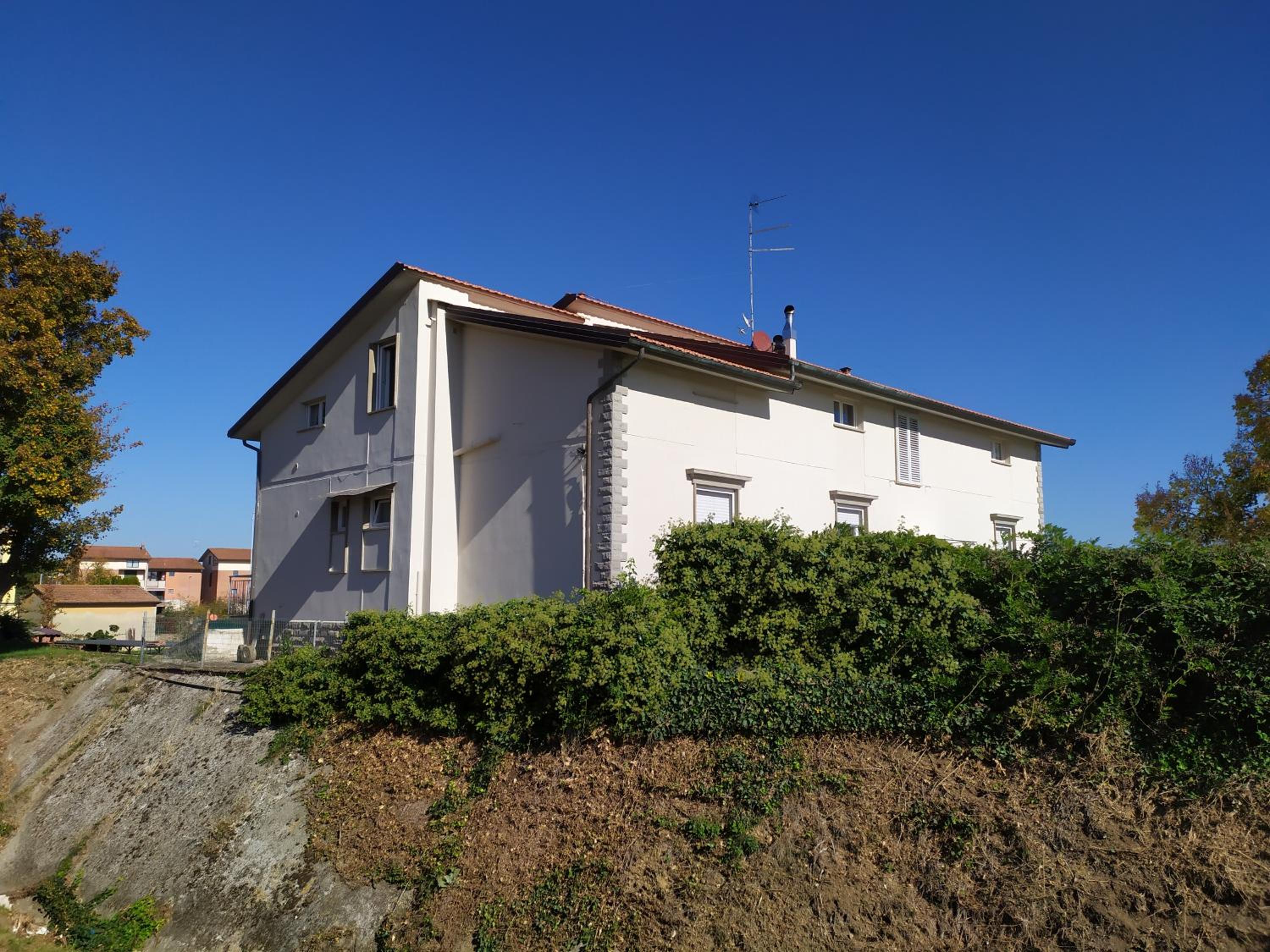 Triple Room - Photo 11