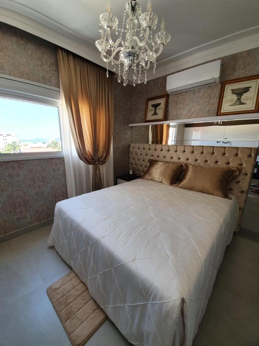 Apartment with Sea View photo 1