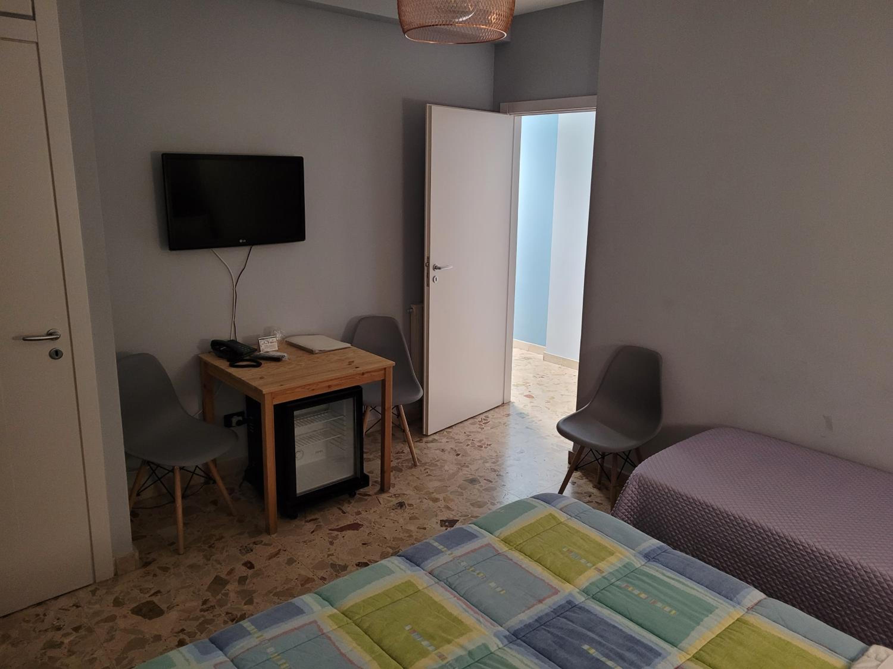 Triple Room - Photo 5