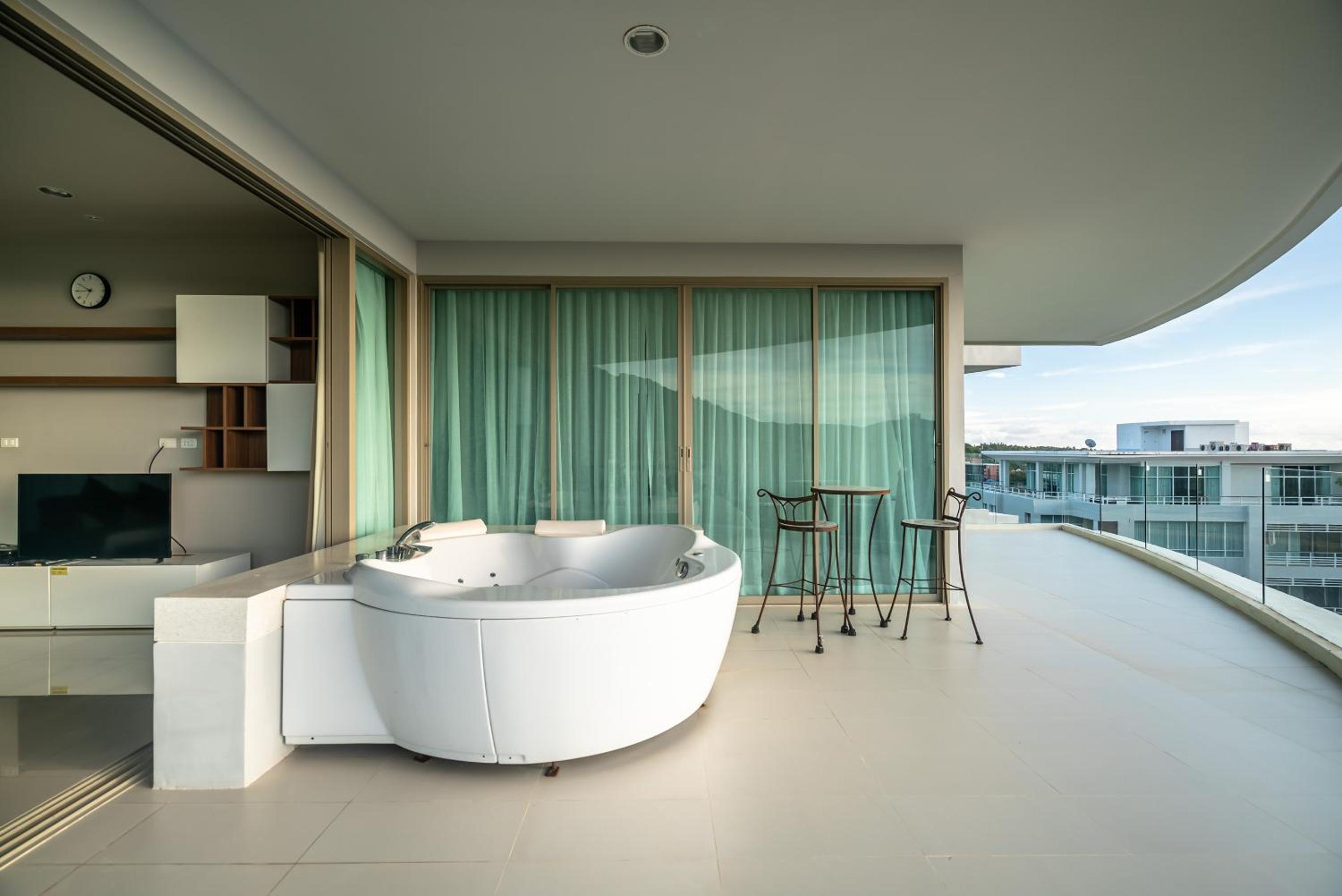 Apartment with Sea View photo 2