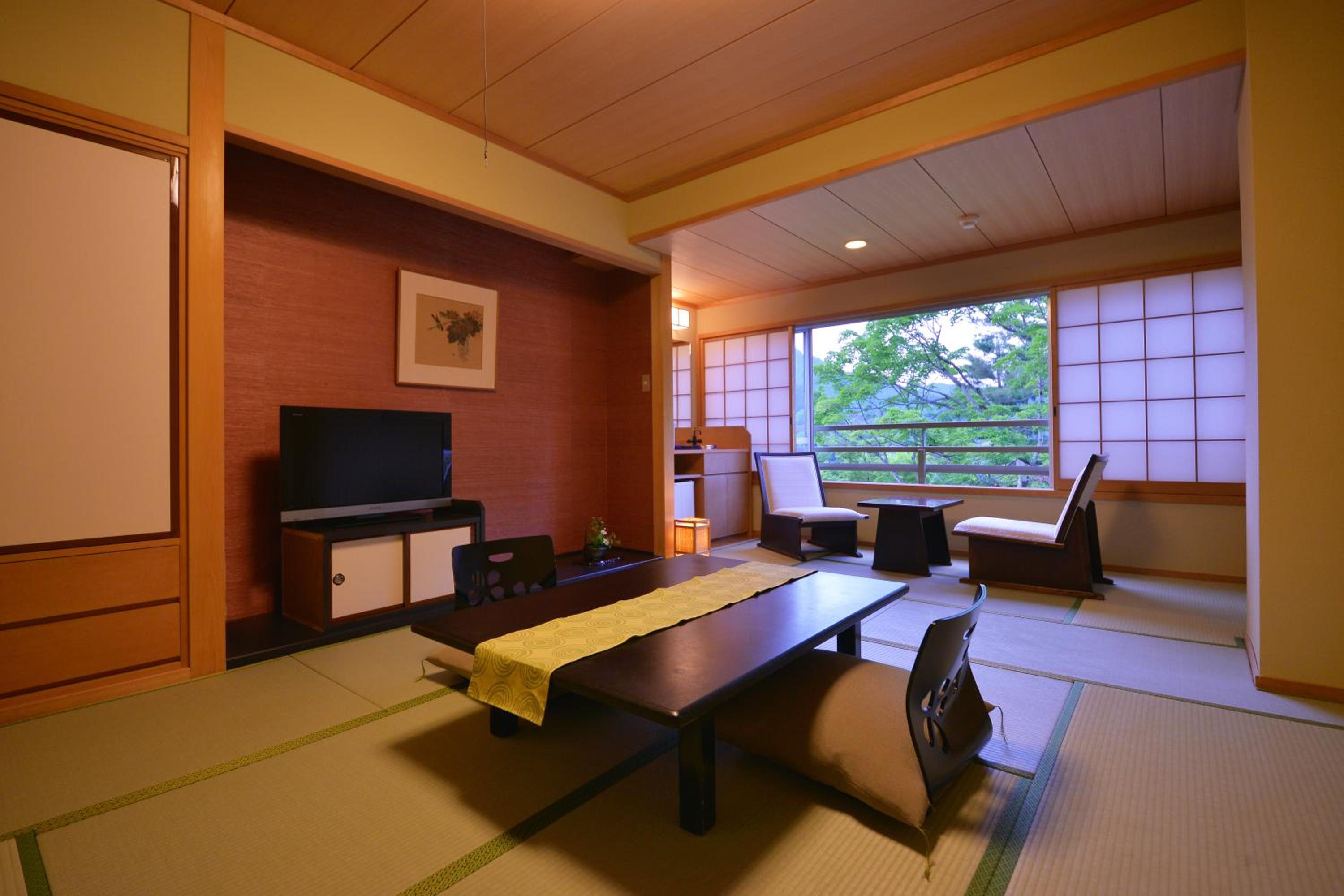 Japanese Style Room with Shared Bathroom  - Non-Smoking - Photo 1