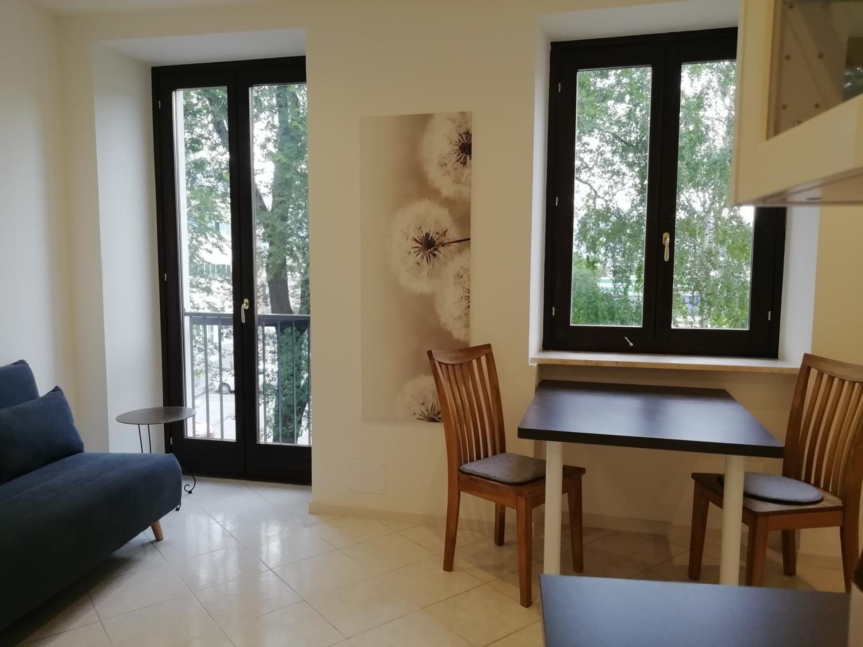 One-Bedroom Apartment