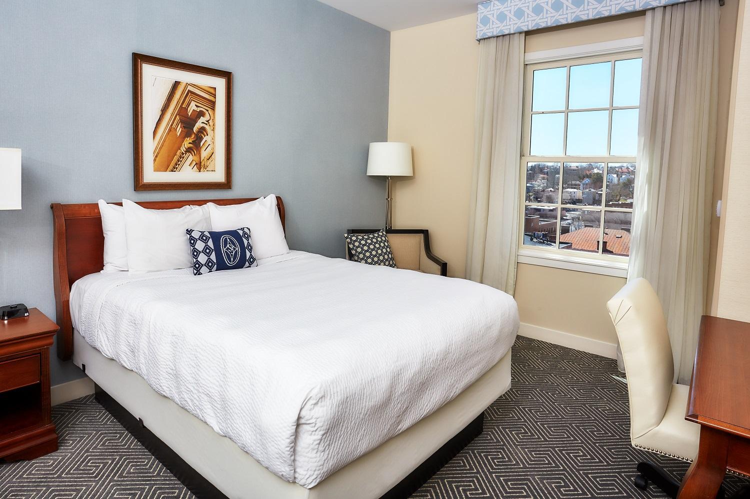 Queen Room - Photo 1