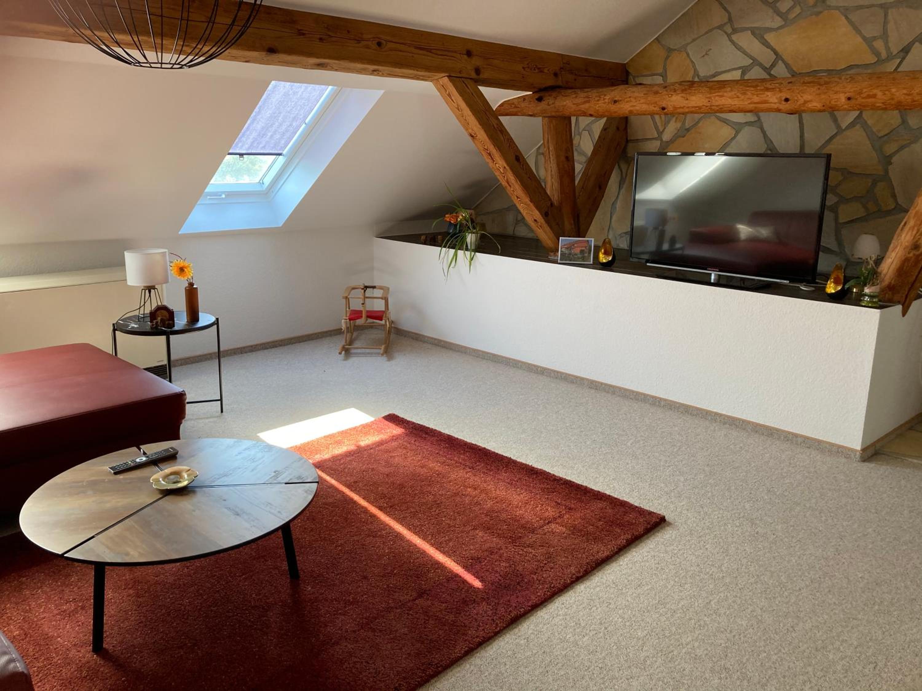 One-Bedroom Apartment - Photo 10