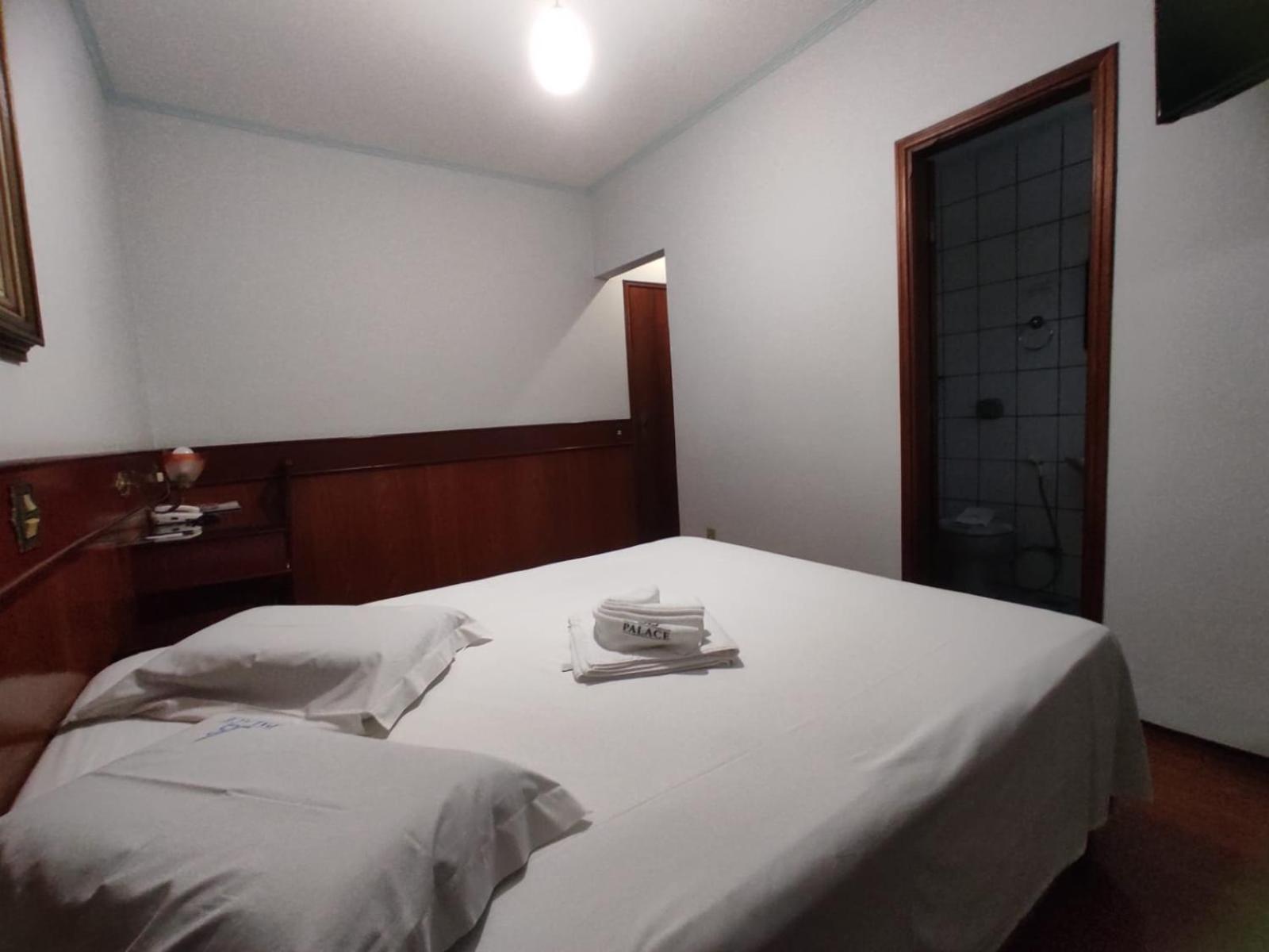 Double or Twin Room photo 2