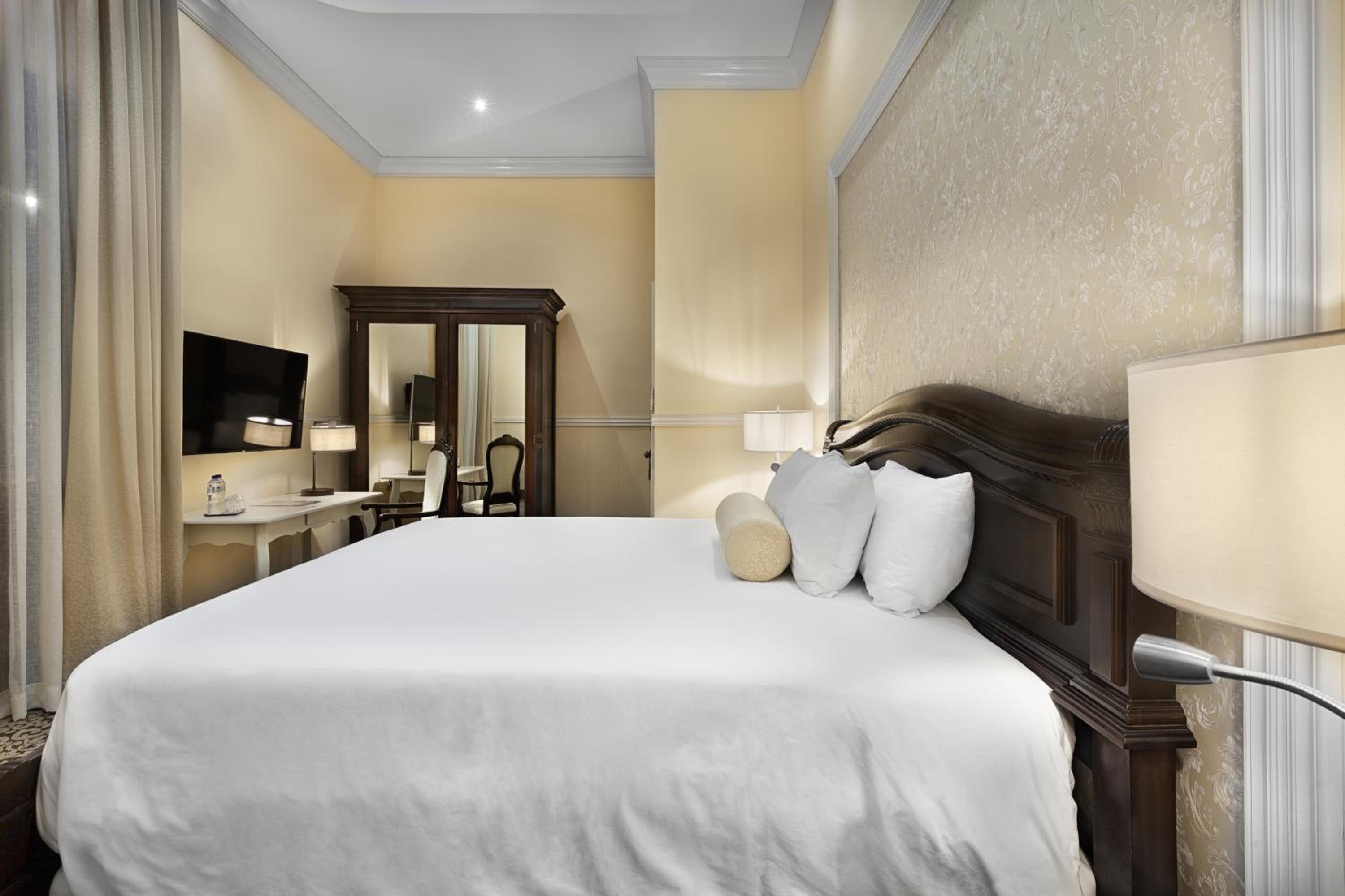 Mar - King premium historic room