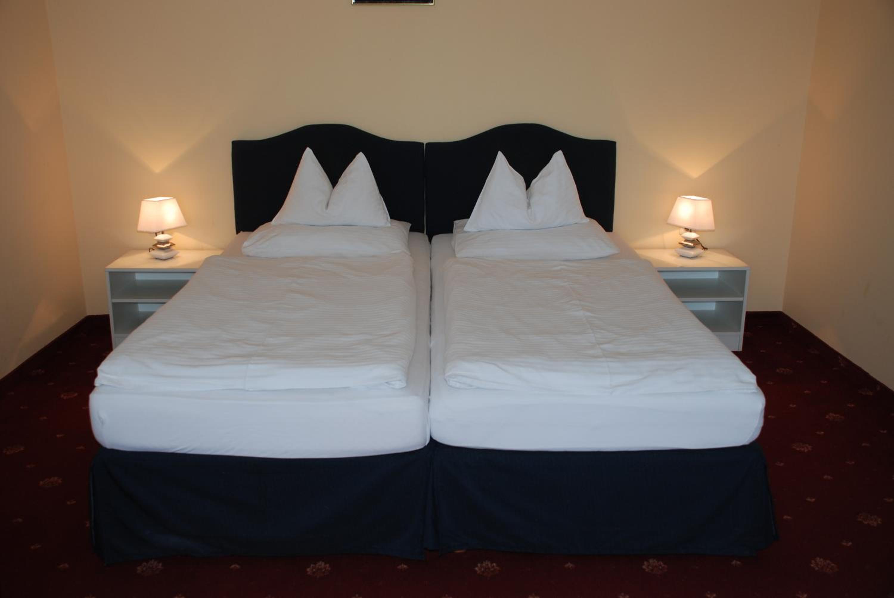 Double Room with Balcony photo 3