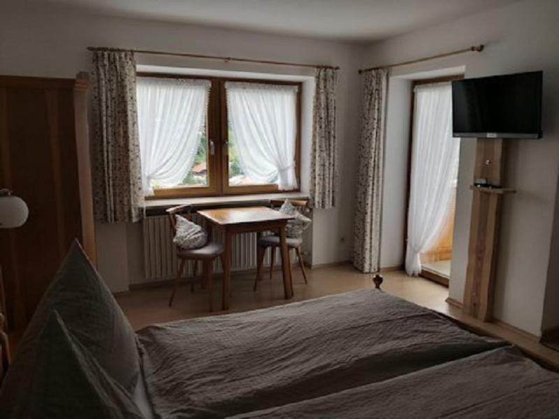 Apartment with Balcony photo 1