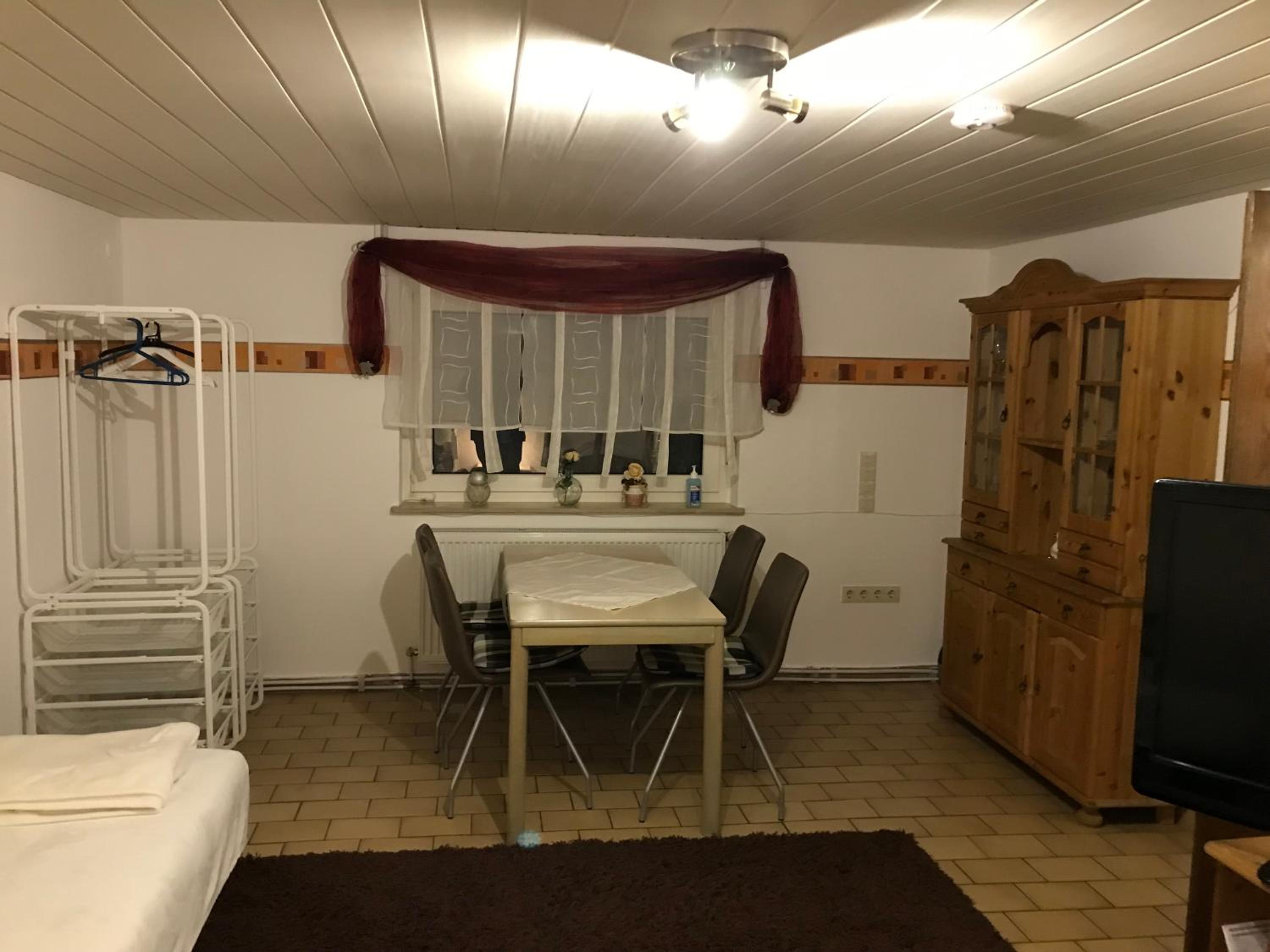 Apartment photo 2