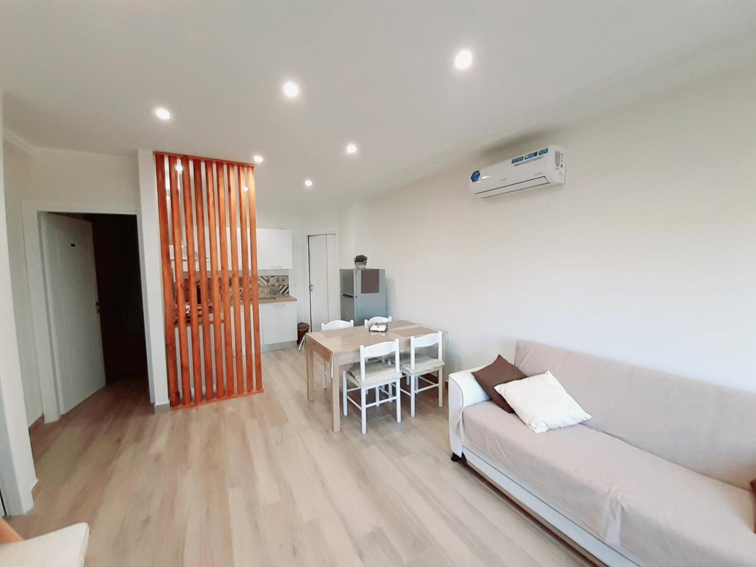 Apartment With Sea View photo 3