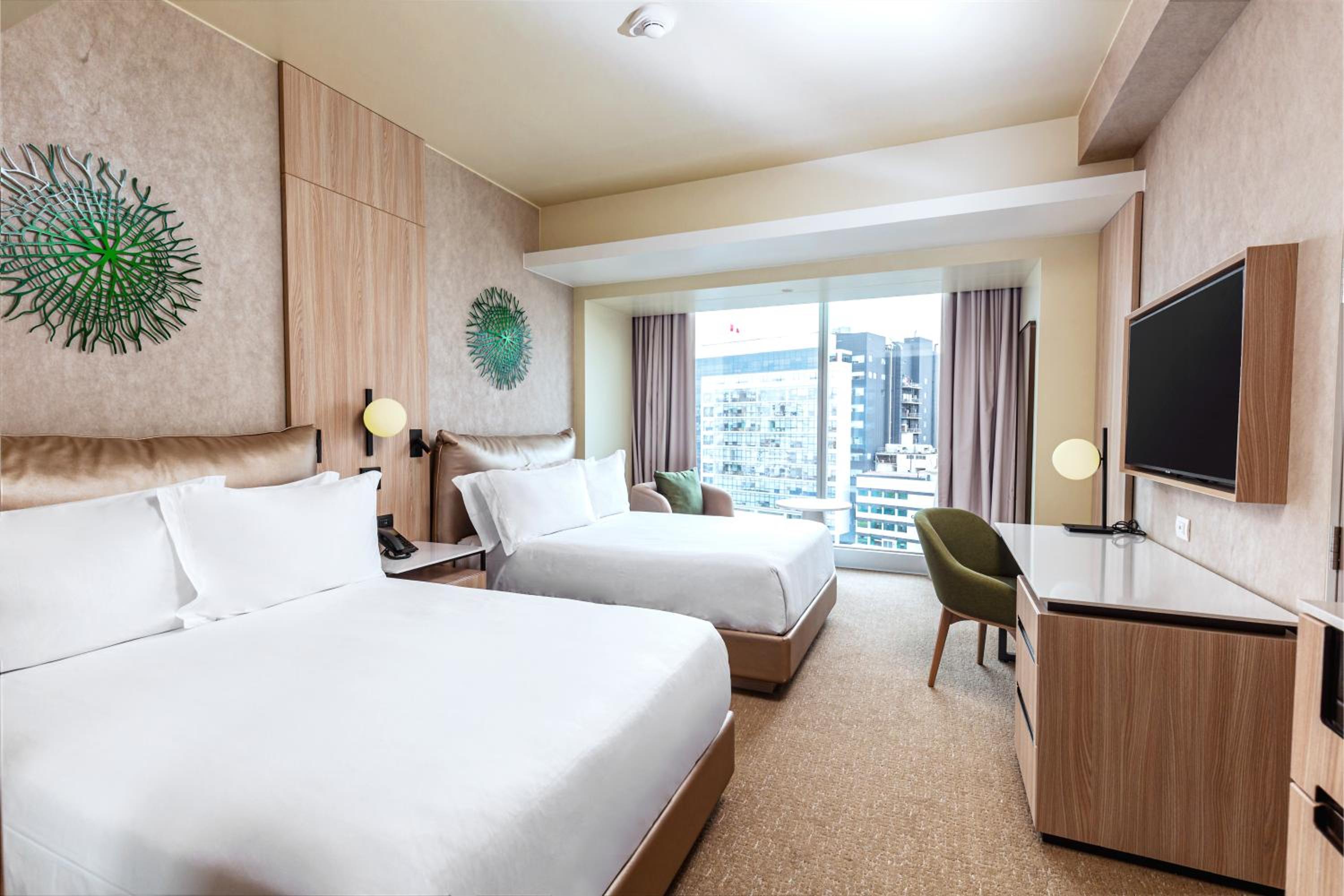 City View Executive (1 Adult)