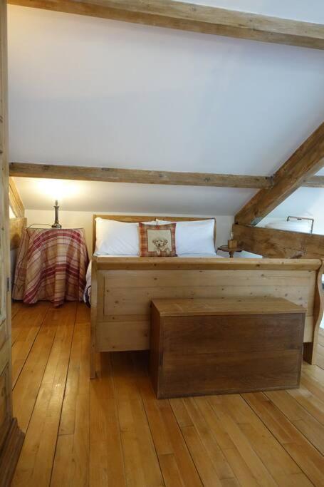 One-Bedroom House photo 1