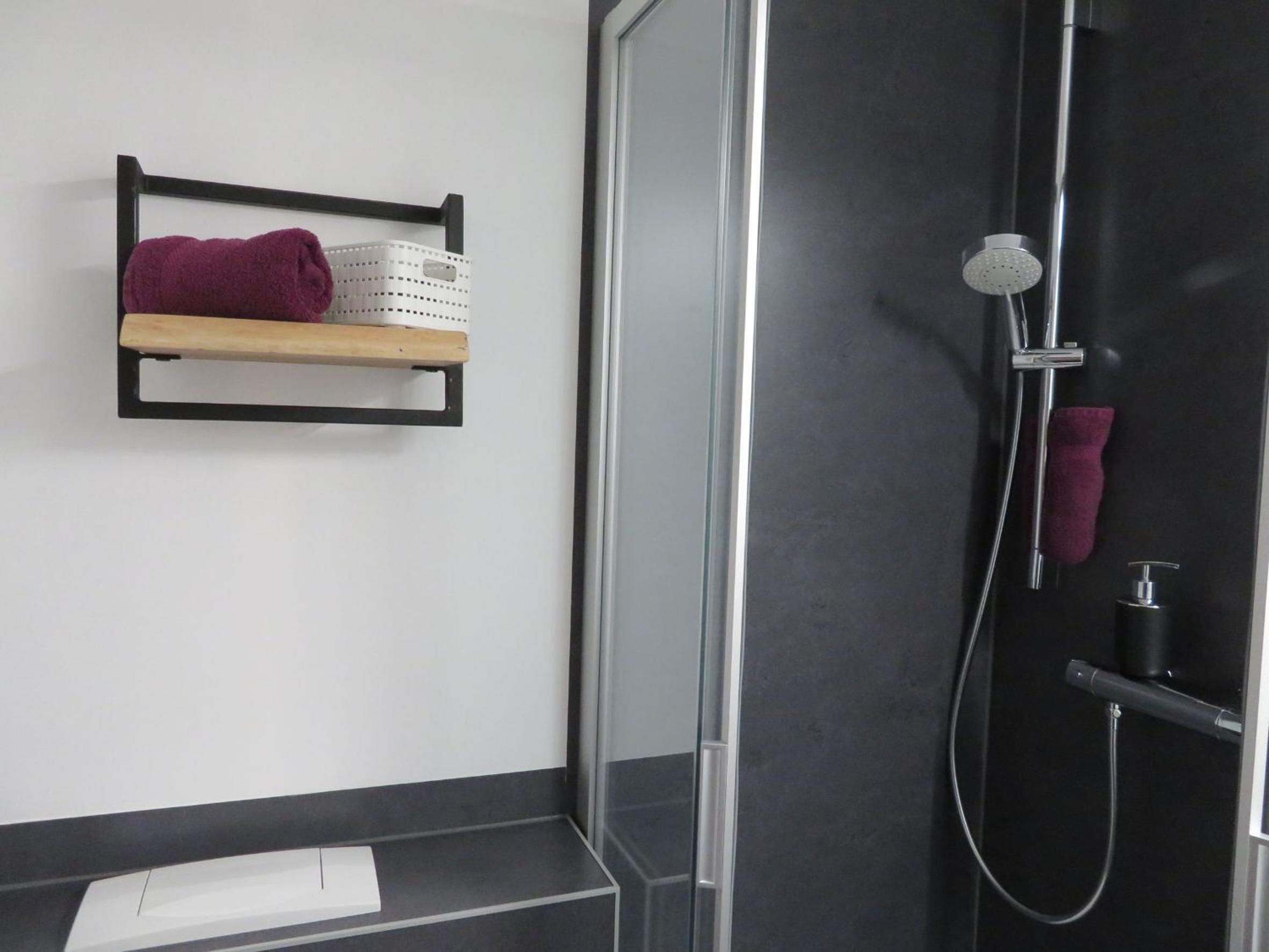 Double Room - Photo 2