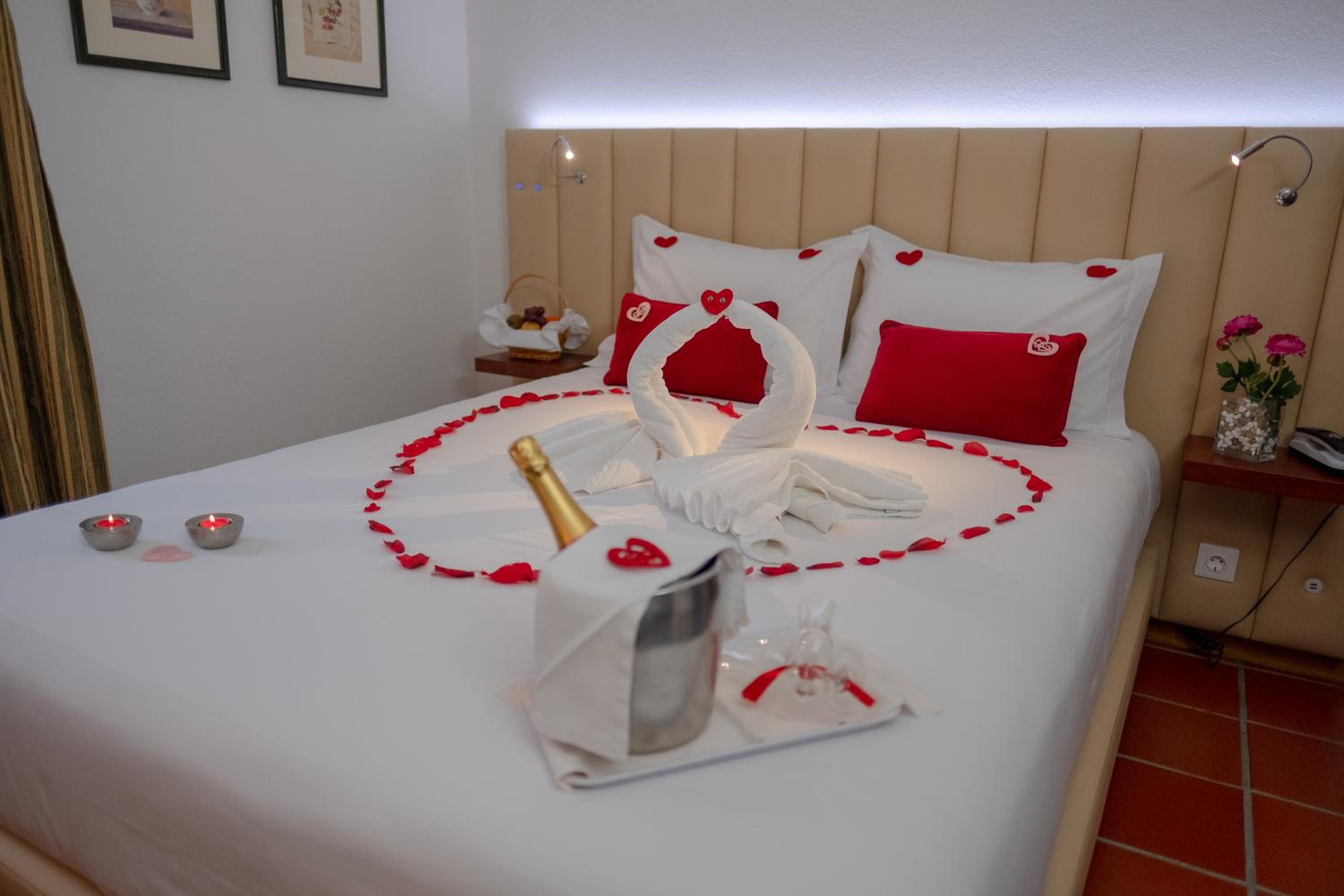 Double Room with Romantic Package