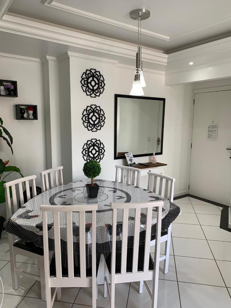 Two-Bedroom Apartment - Photo 12