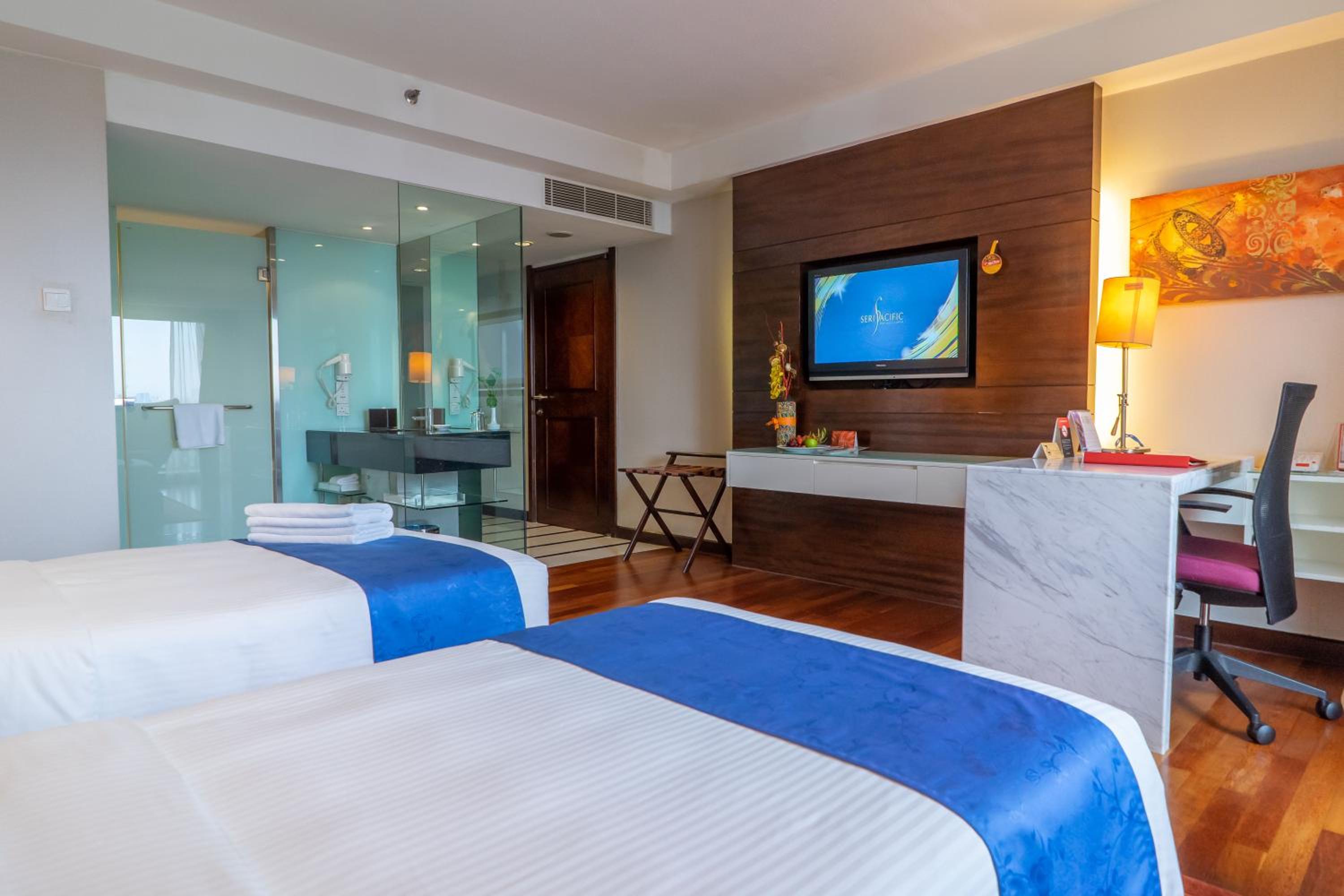 Premier Deluxe Twin Room photo 3