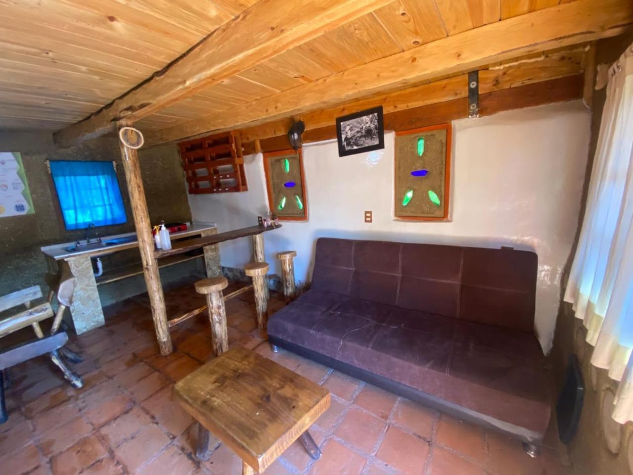 Family Room - Photo 8