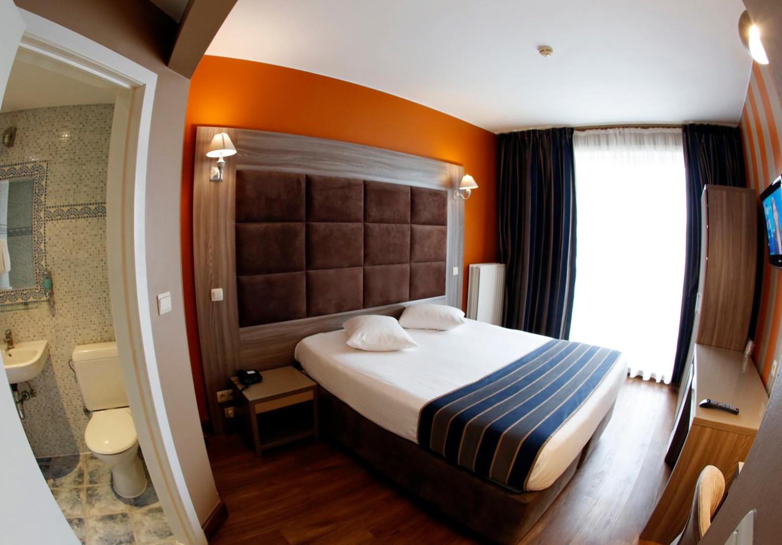 Superior Double Room - Photo 8