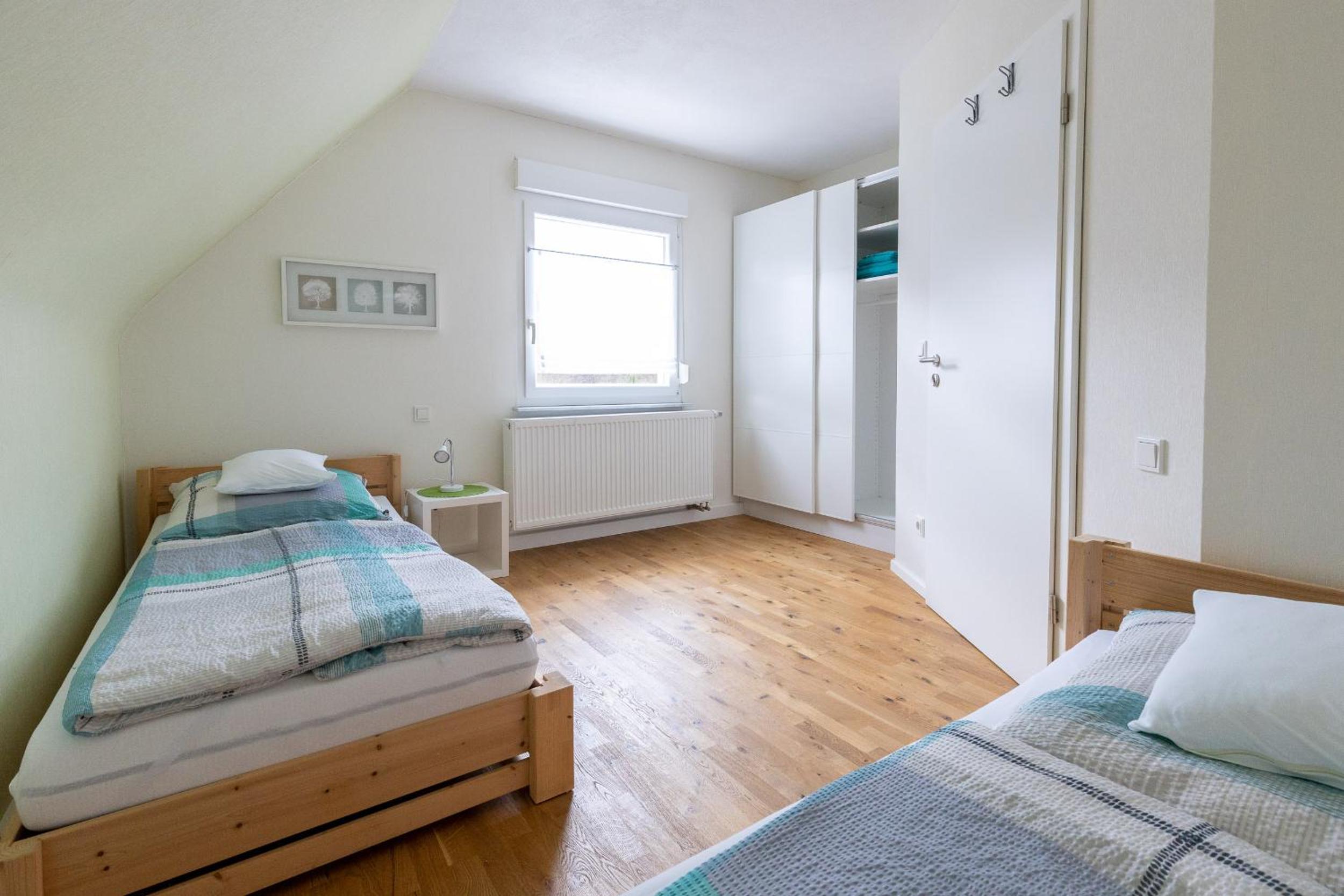 Four-Bedroom House photo 2
