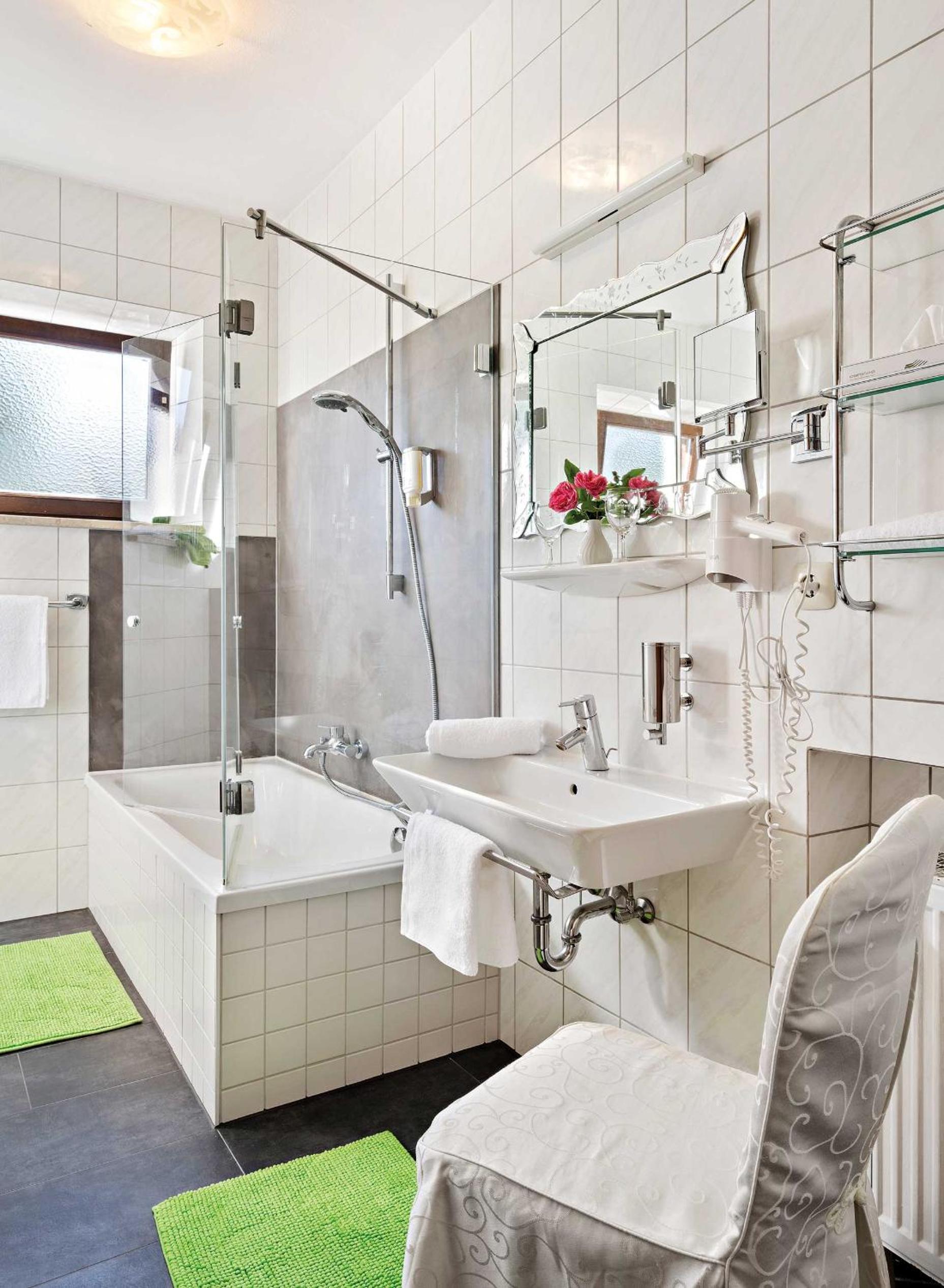 Large Double Room photo 2