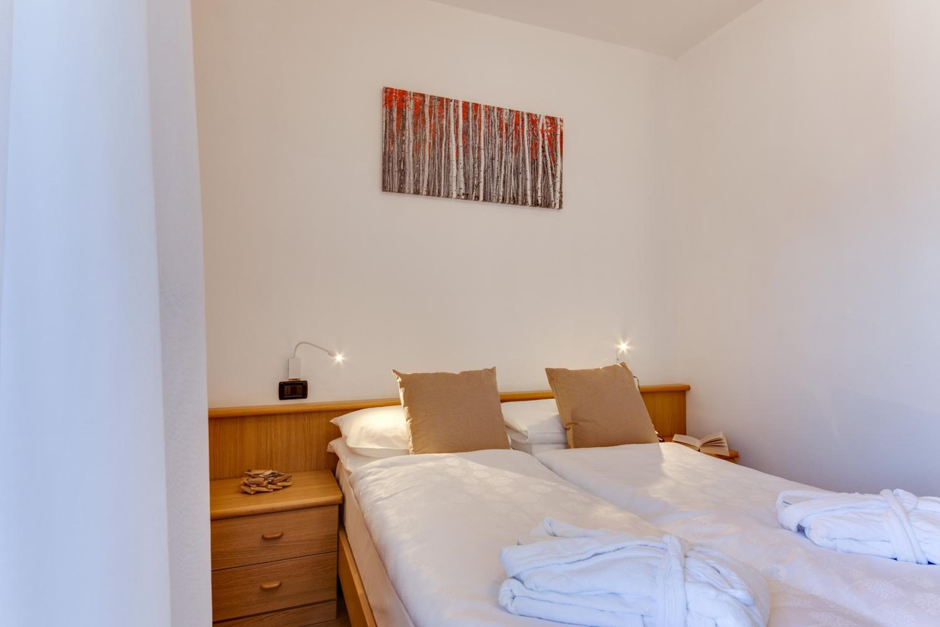 Essential Room