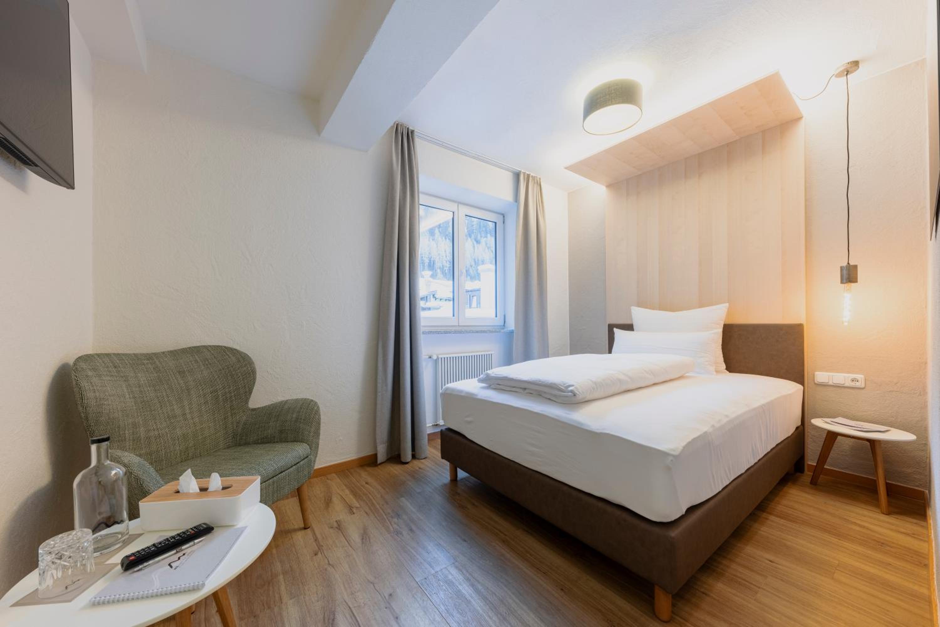 Standard Single Room