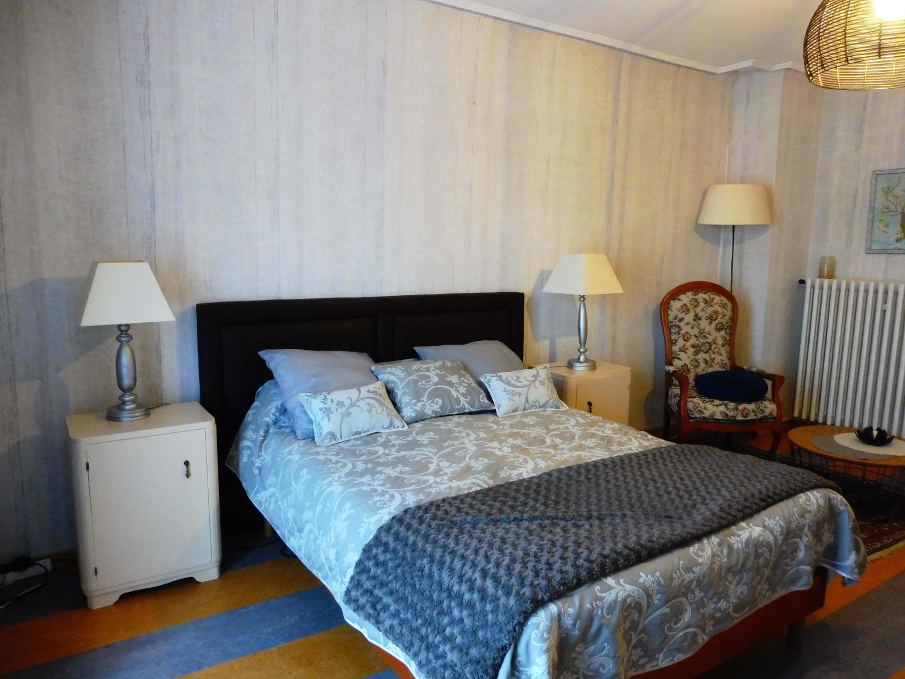 Double Room - Photo 8