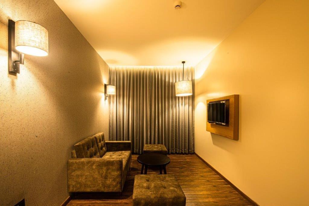 Suite with 15% off on laundry and mini bar & 20% off on spa services - Photo 9