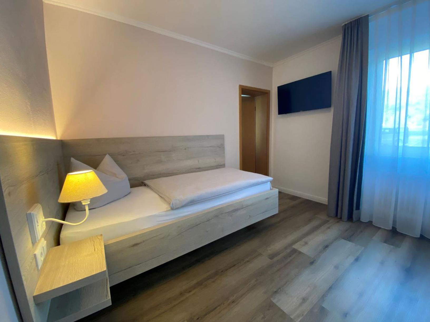 Single Room photo 1