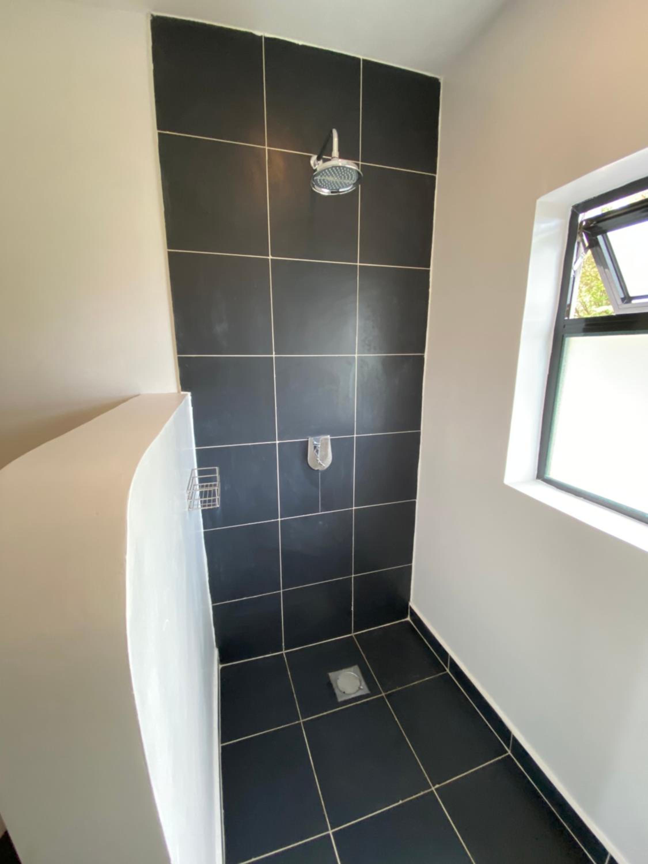 Two-Bedroom House - Photo 26