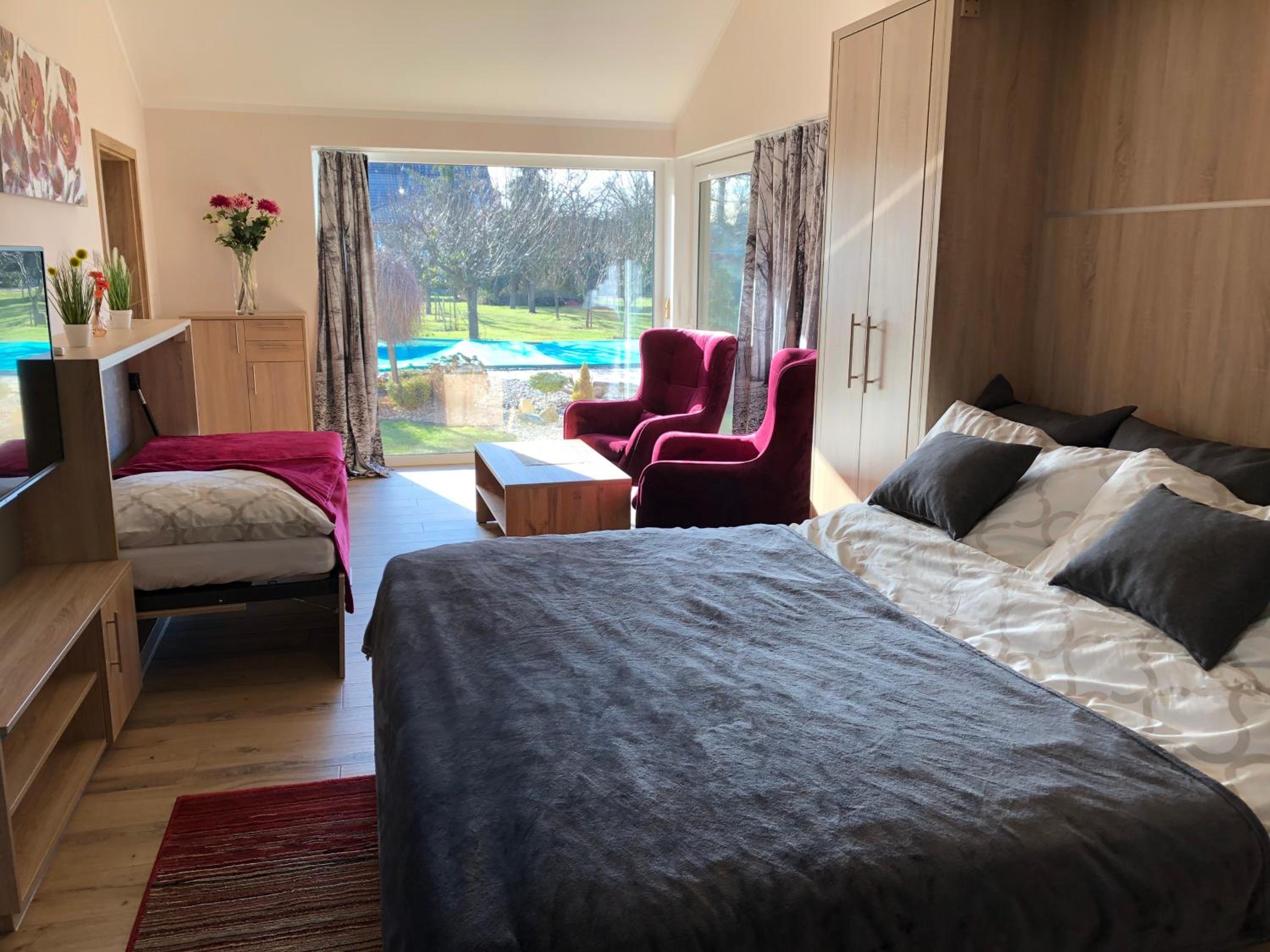 Suite with Pool View photo 3