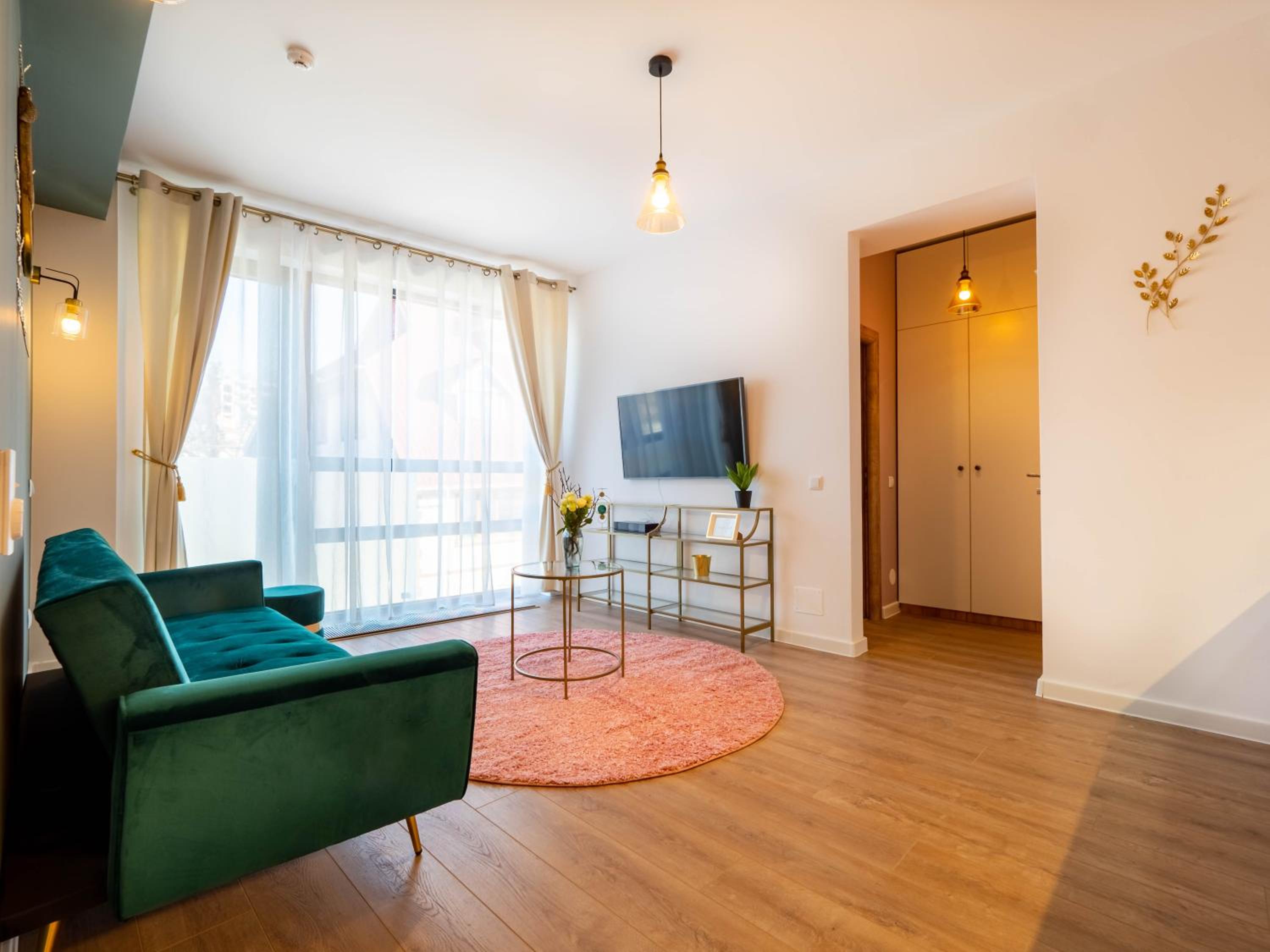 Deluxe Apartment