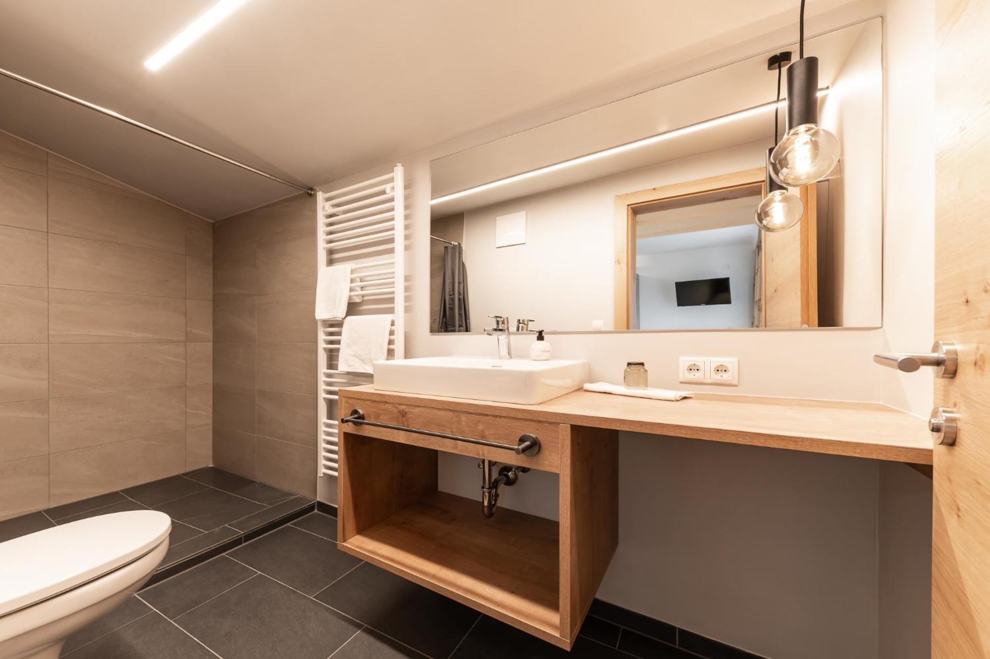 Standard Single Room photo 2