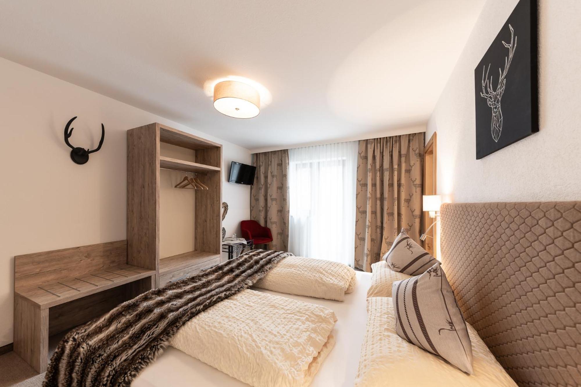 Standard Double Room photo 2