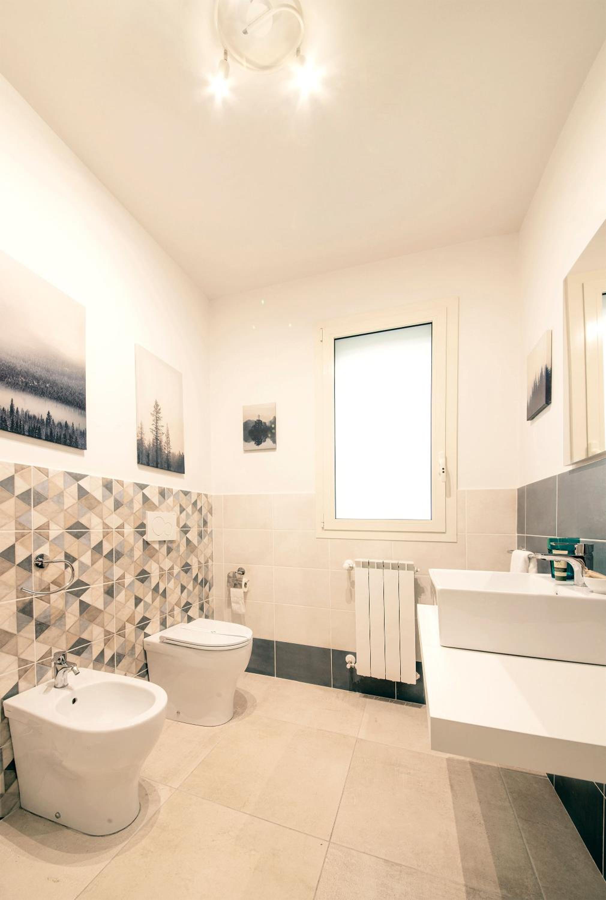 Triple Room with Private Bathroom - Photo 5