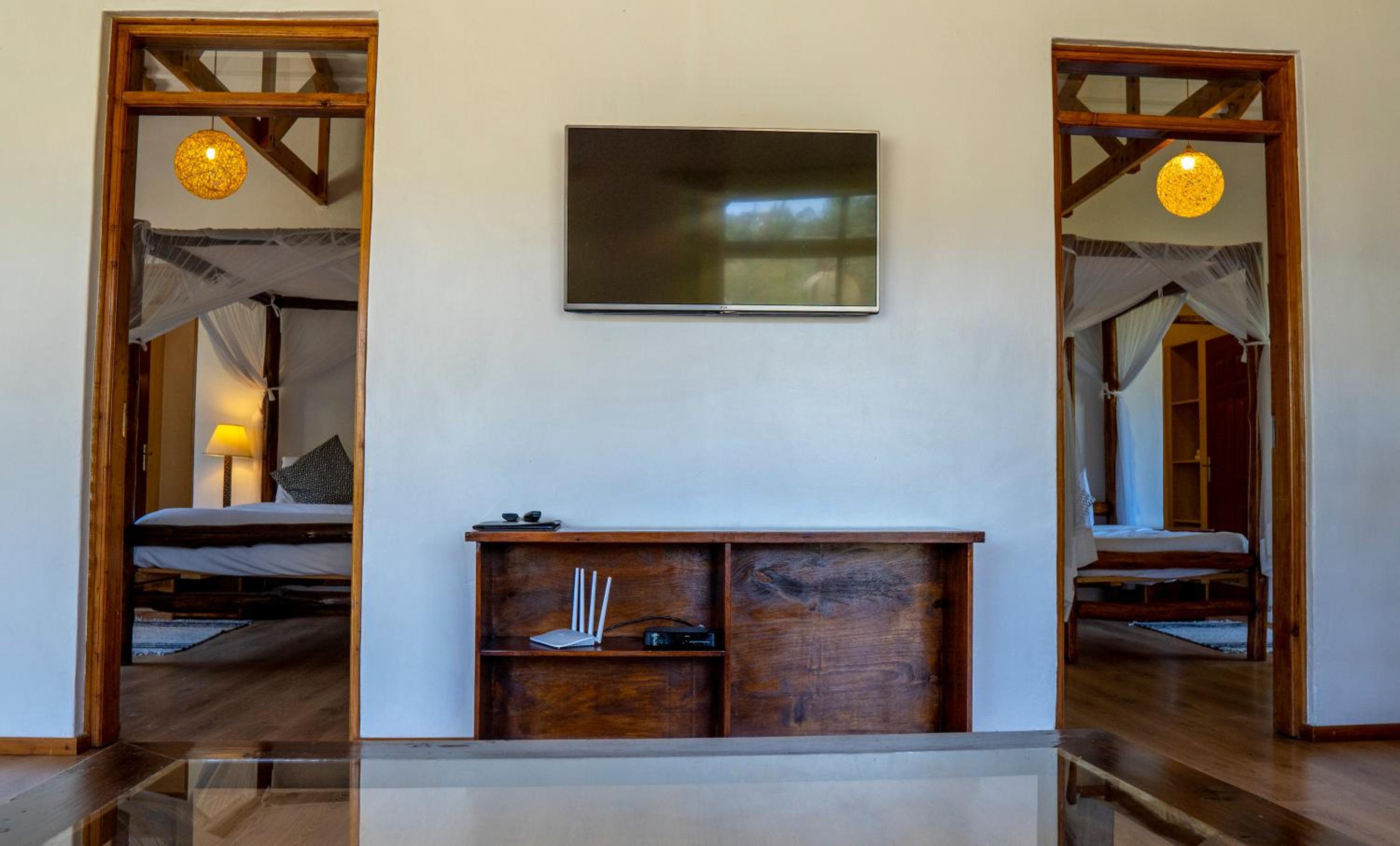Two-Bedroom Villa - Photo 33