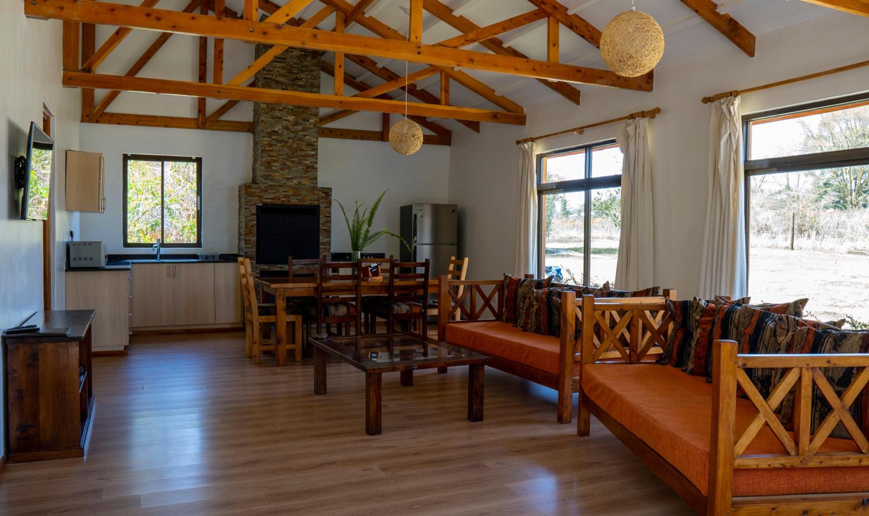 Two-Bedroom Villa - Photo 32