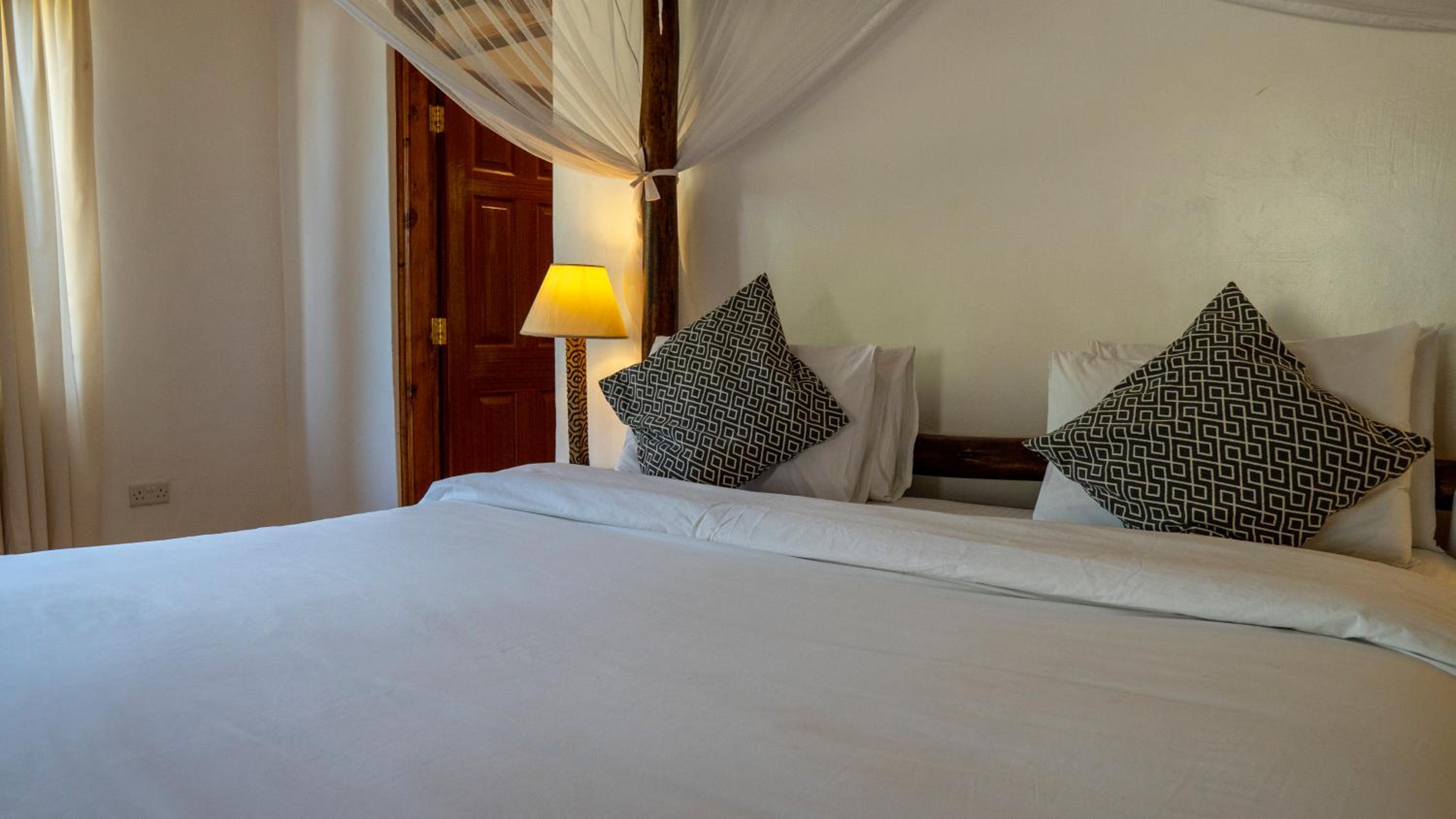 Two-Bedroom Villa - Photo 20