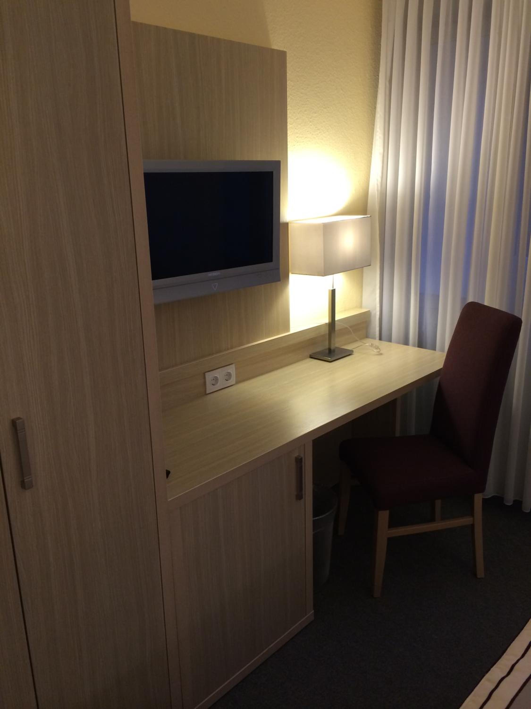 Double Room - Photo 12