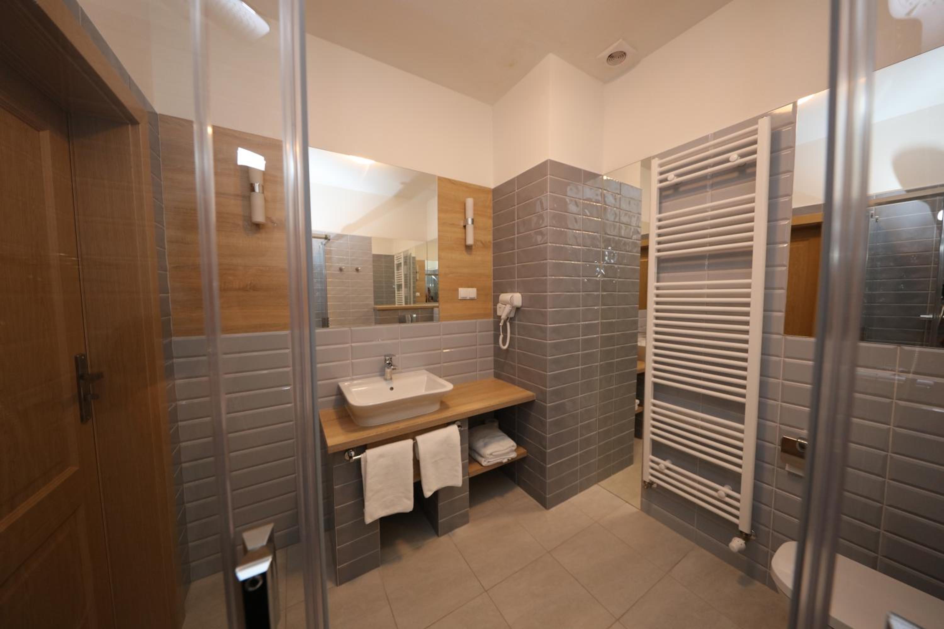 Standard Twin Room photo 2