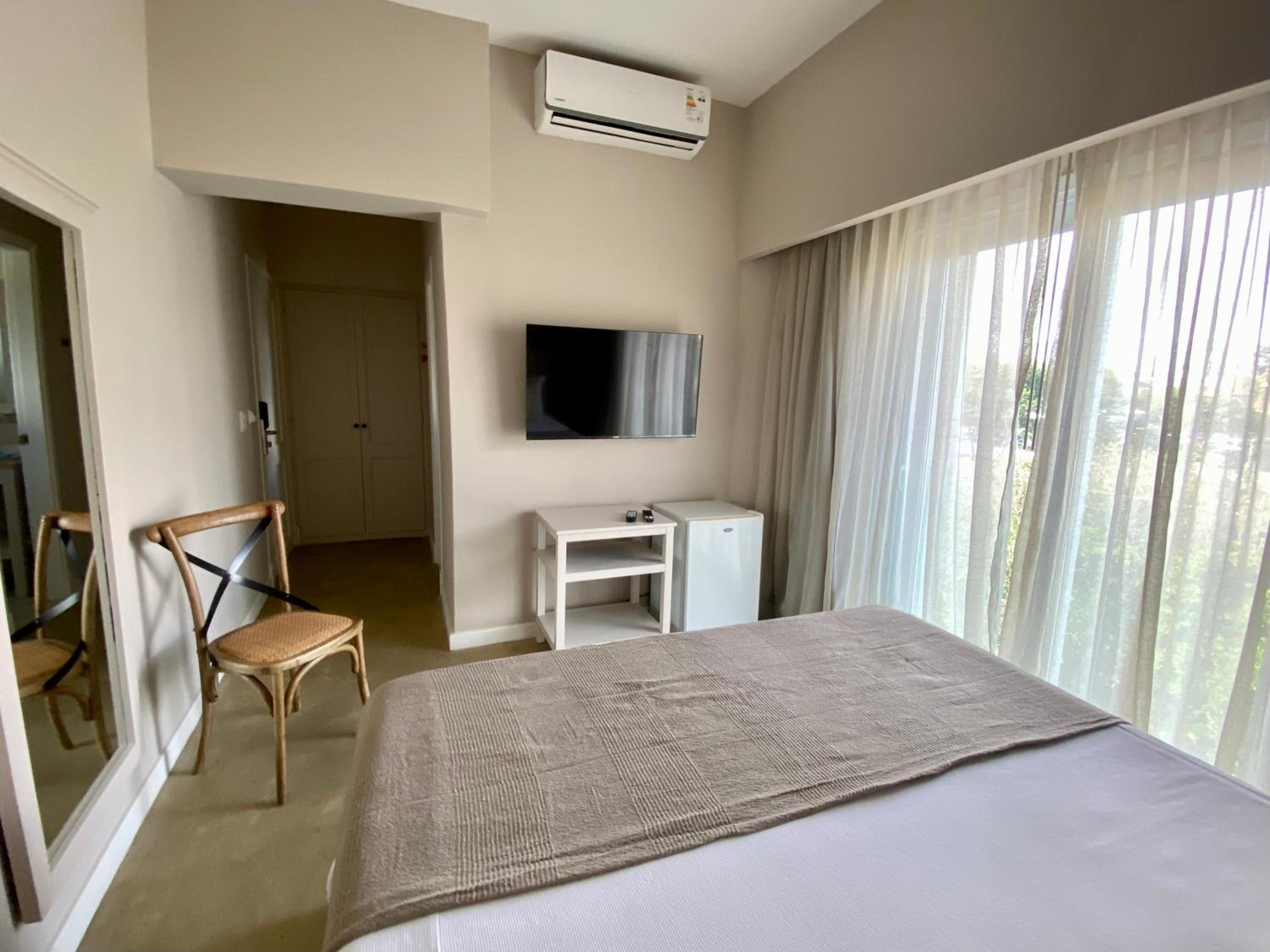Standard Double Room with City View photo 2