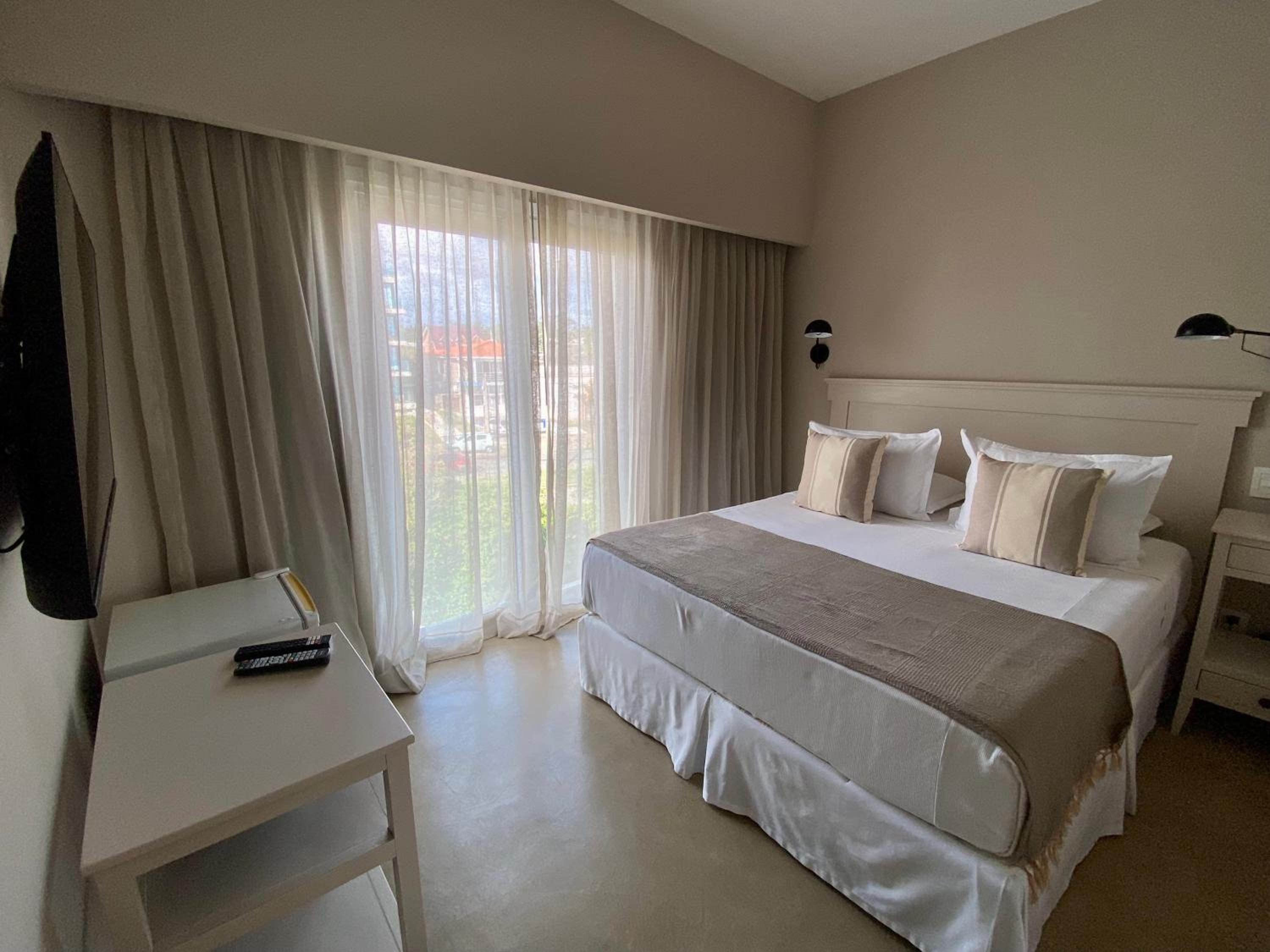 Standard Double Room with City View photo 1