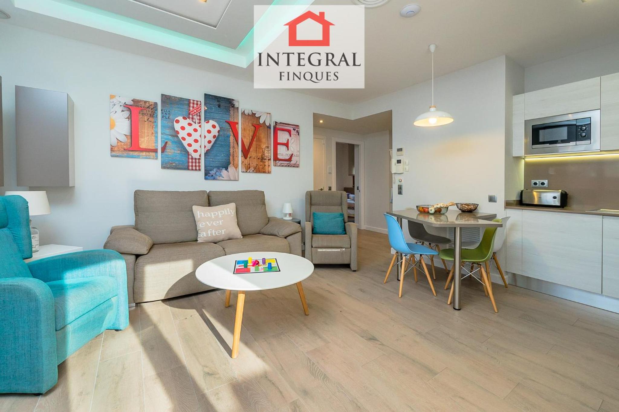 Apartment with Terrace photo 2