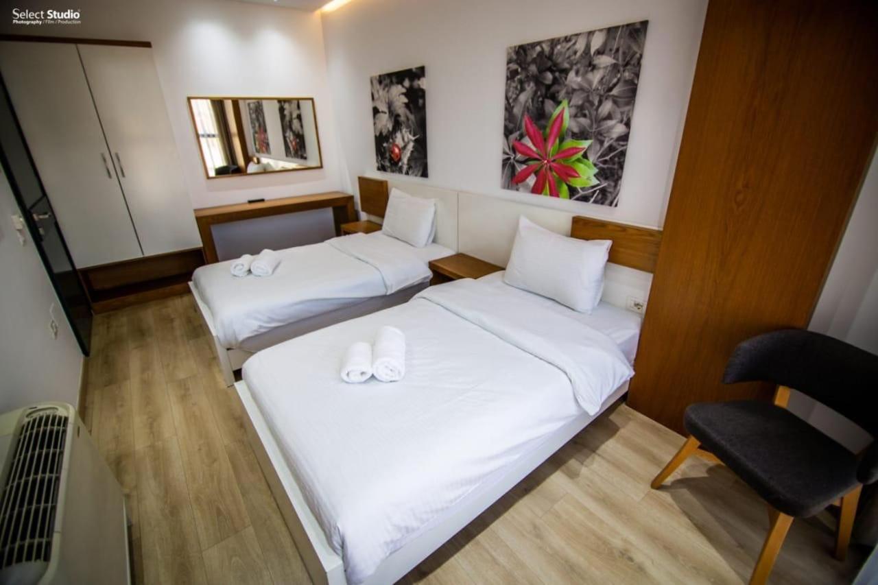 Classic Quadruple Room photo 3