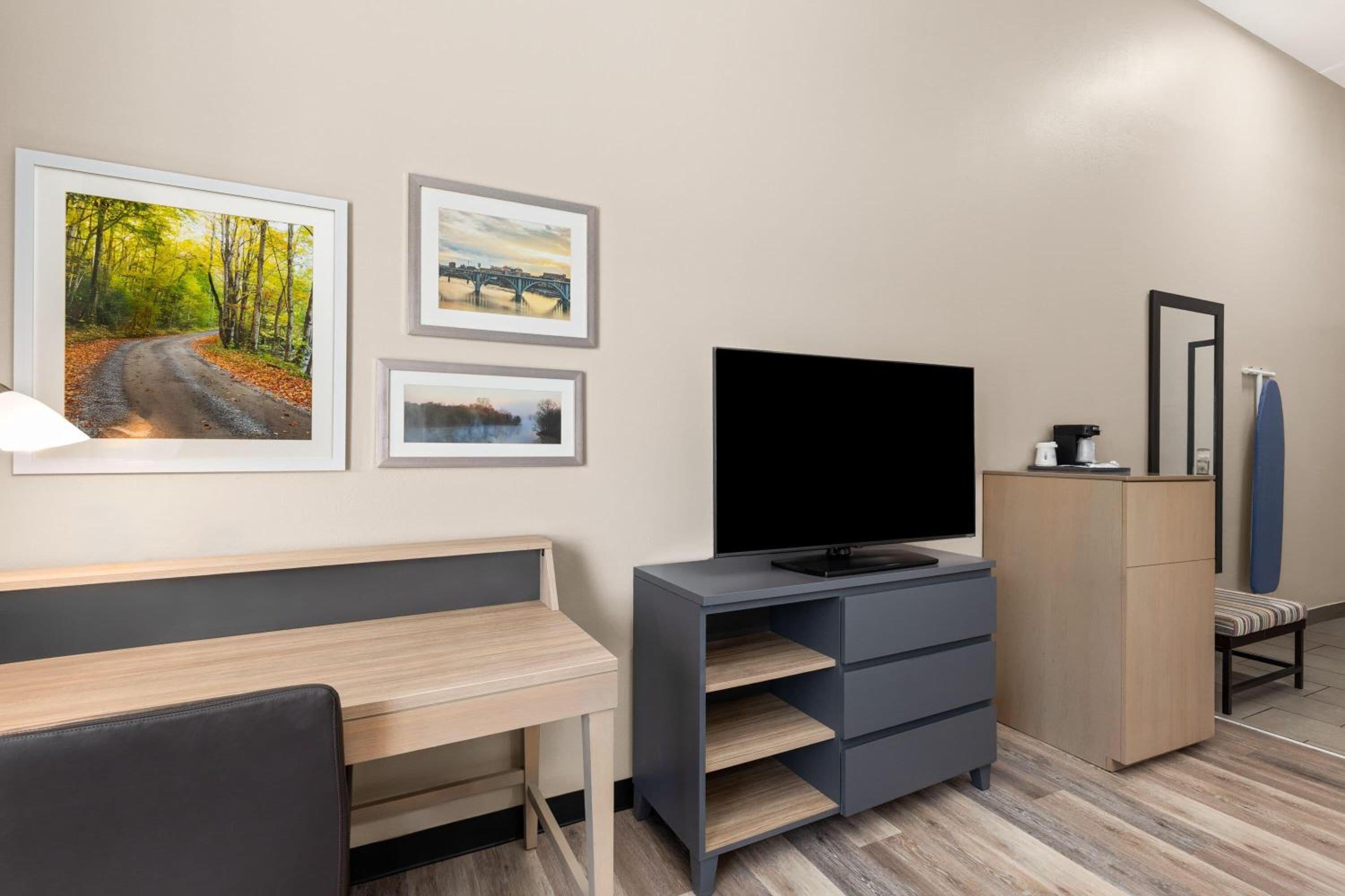 La Quinta Inn & Suites by Wyndam Knoxville West, 写真 3