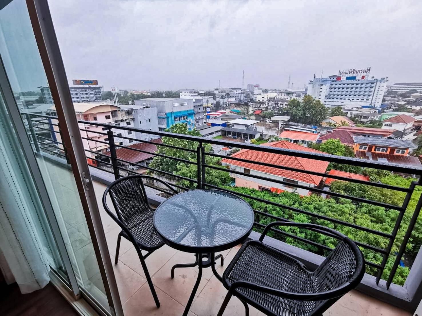 Suite with Balcony photo 2