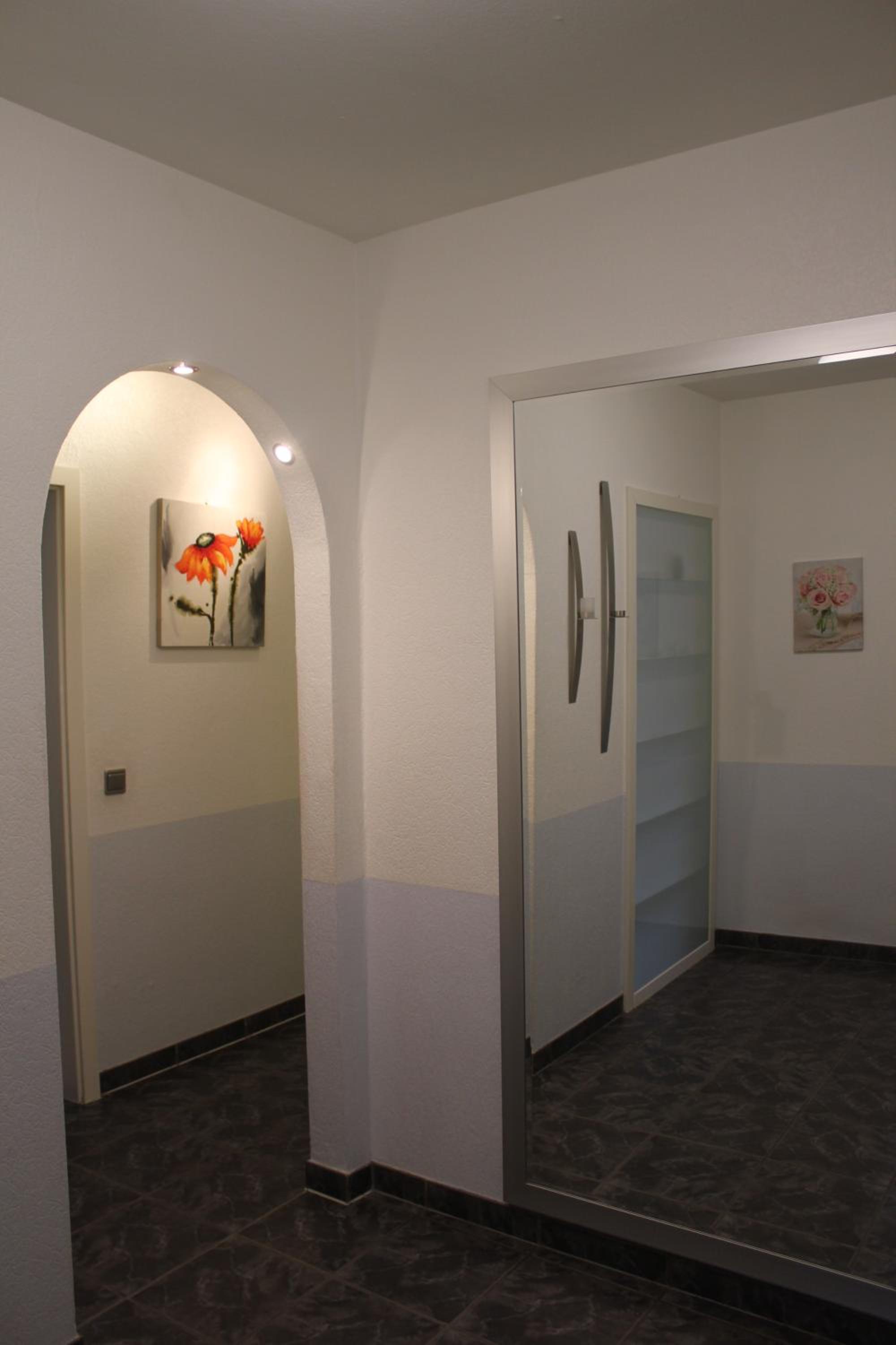 Three-Bedroom Apartment photo 3
